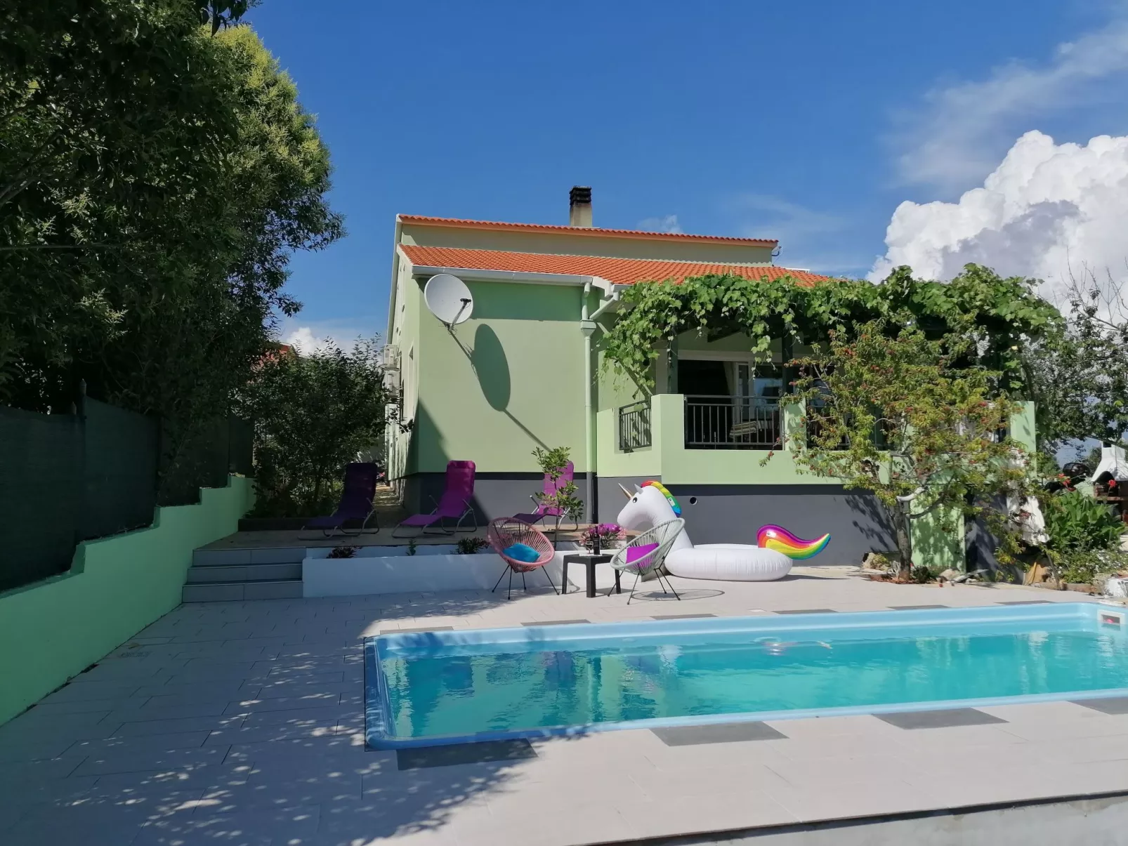 Erdgeschoss mit Schwimmbad-Dehors