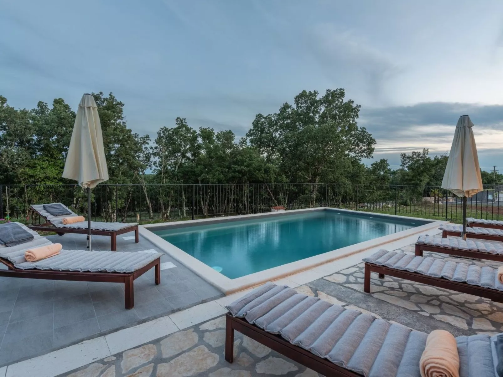 "Villa Bibali" mit privatem Pool-Image-tags.info