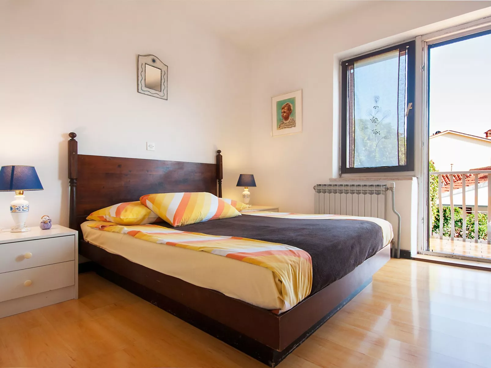 "Sunny View A2C" mit Balkon-Dedans