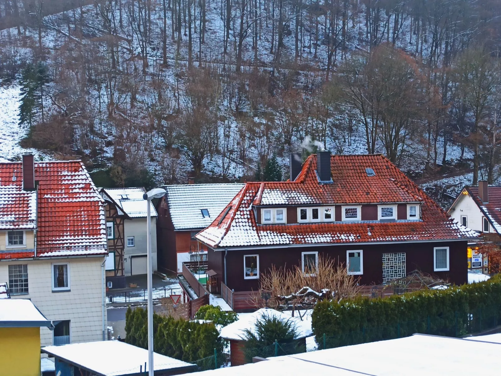 Authentisches Fachwerkhaus am Rande des Waldes-Dehors