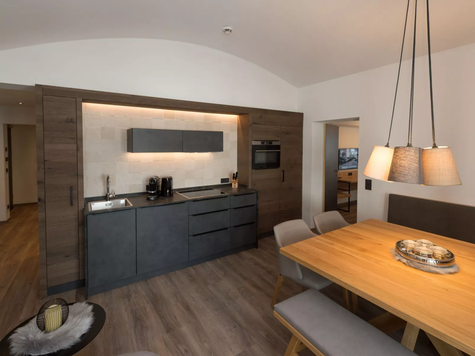 Zirmhof Apartments-Drinnen