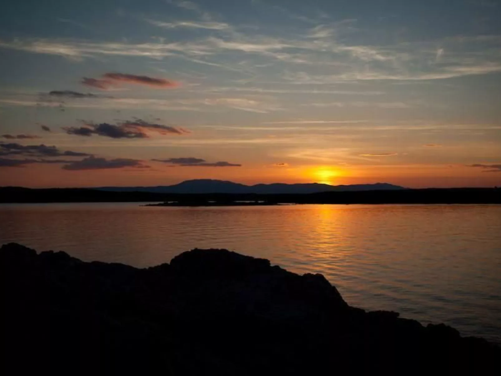 Moderne Wohnung im Erdgeschoss-Draußen