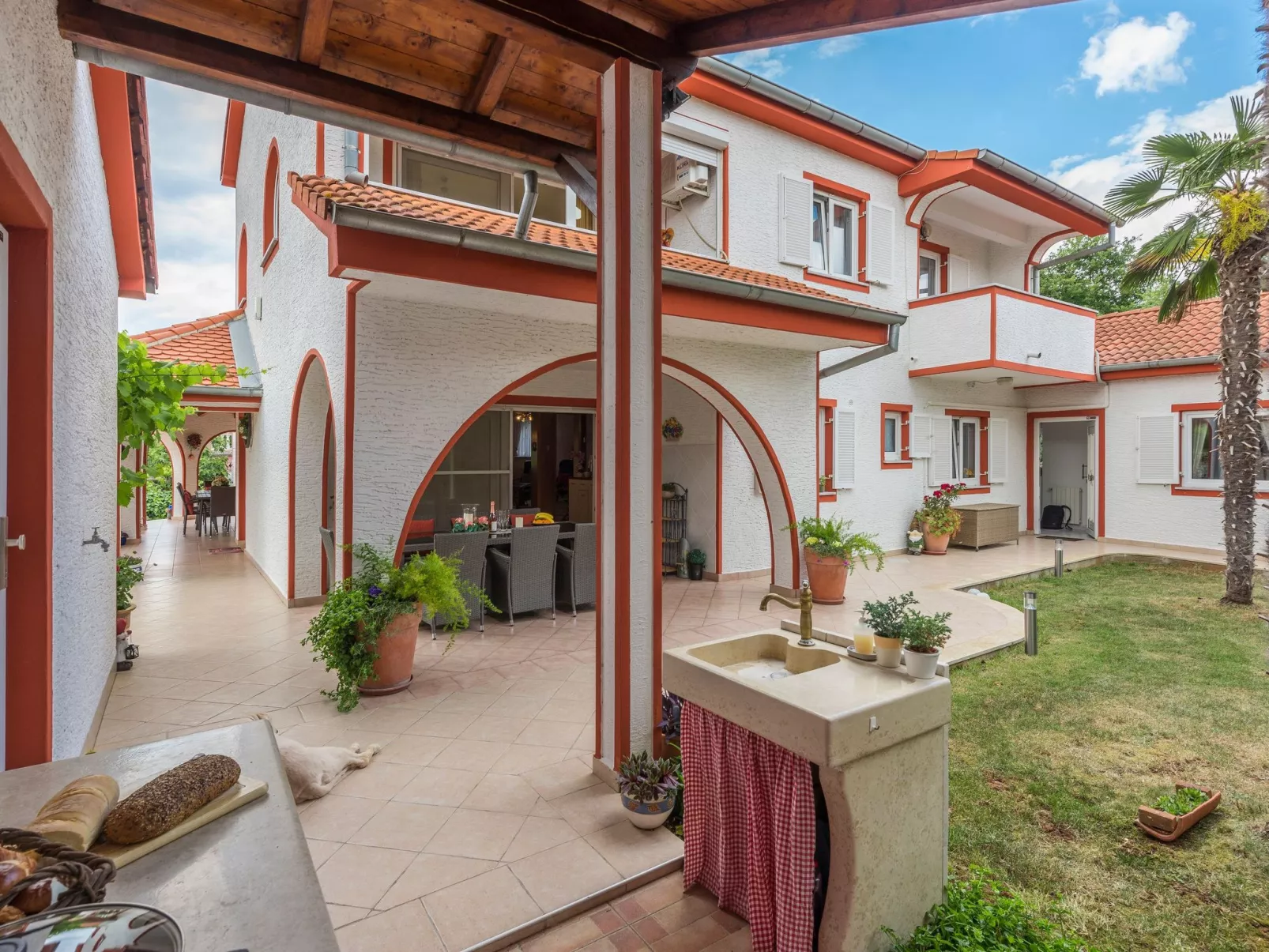 Charmante Familienvilla, in der Hunde willkommen sind-Image-tags.info