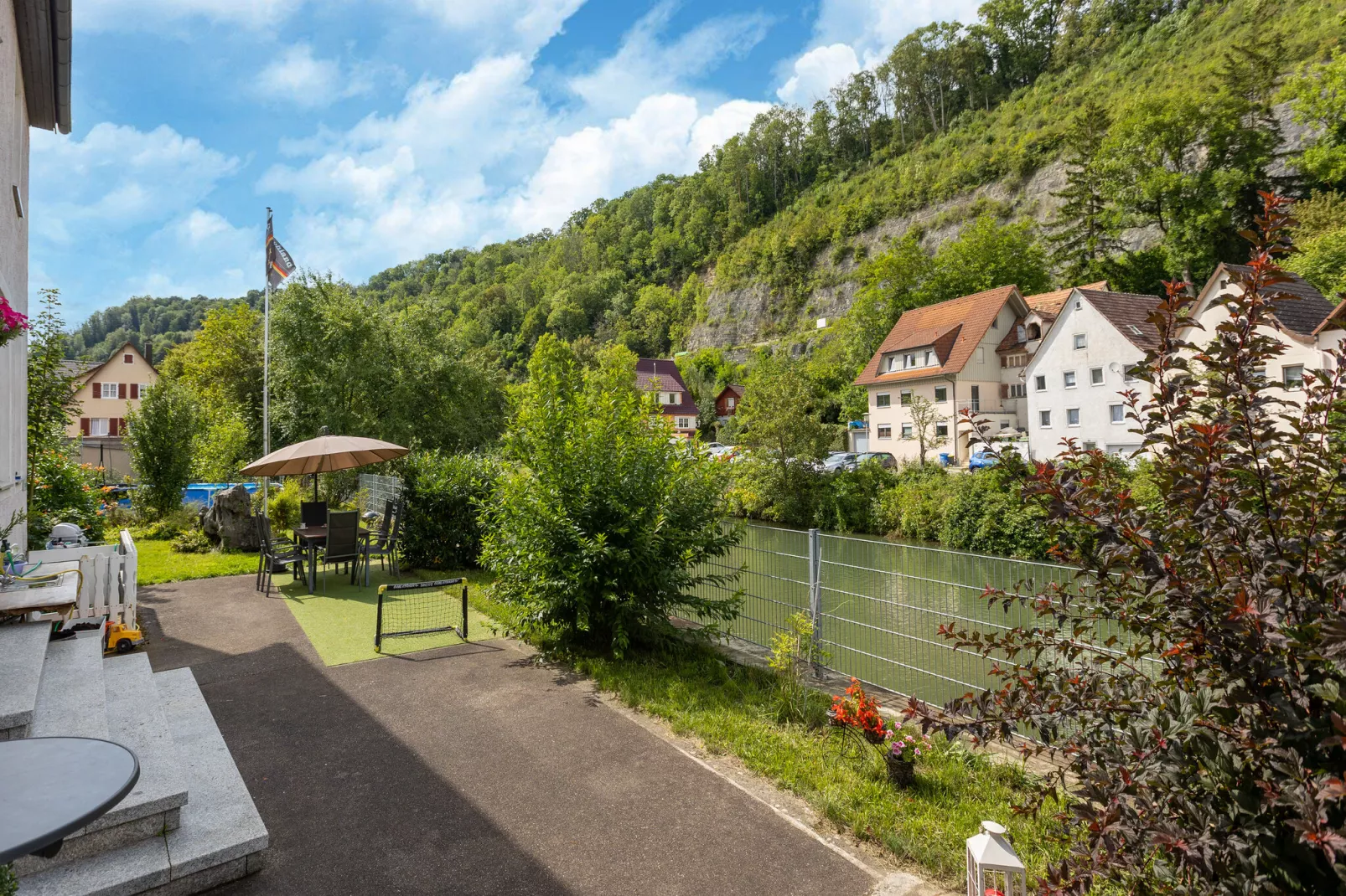 Am Neckar-Gardens summer