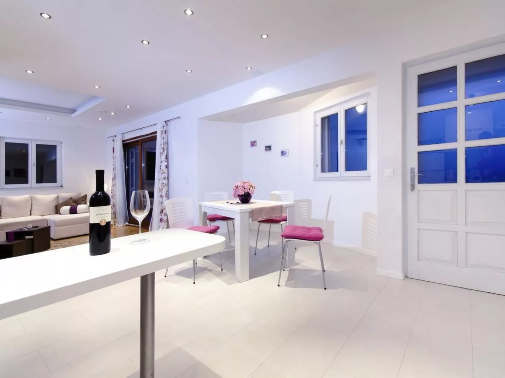 Jure Bast-Image-tags.info