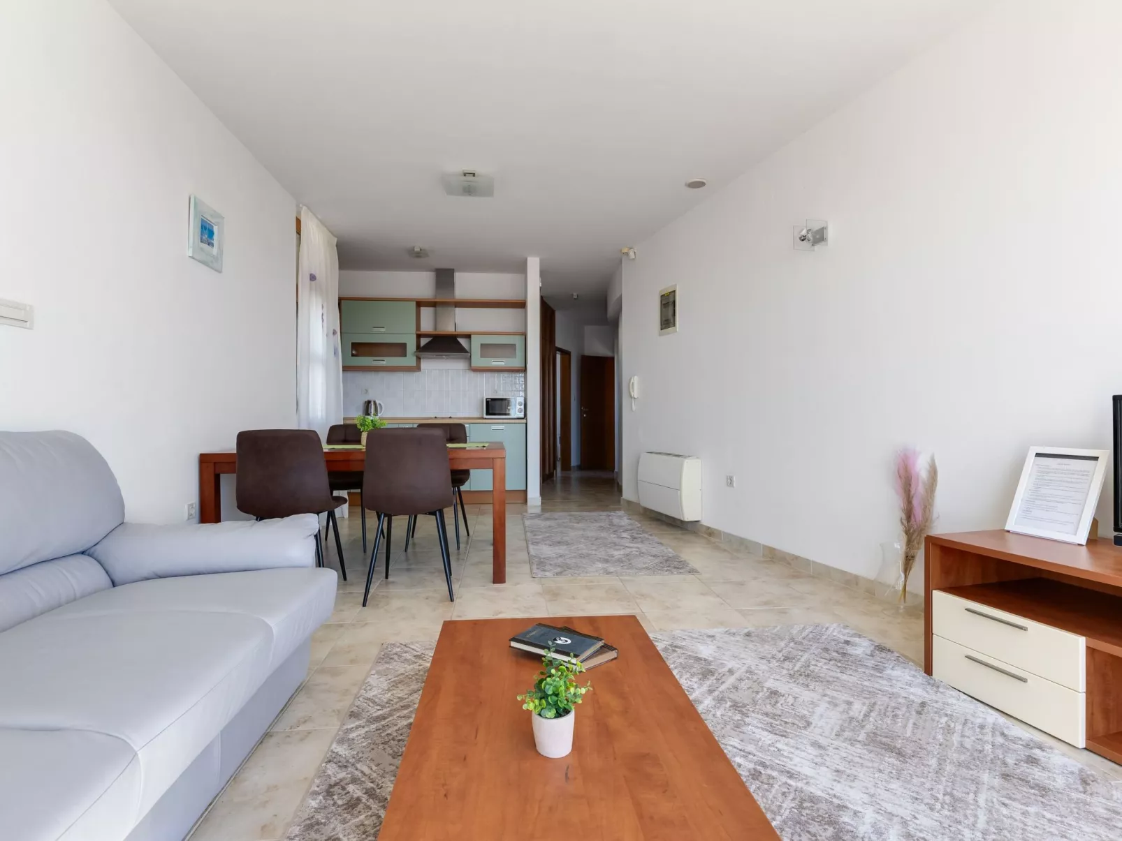 Luxuriöse Villa mit Meerblick - von TA Leut Agency-Drinnen