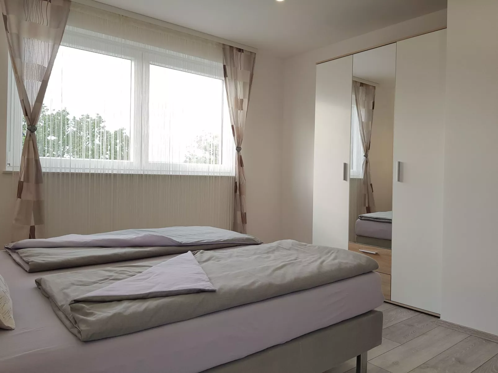 Mit privatem Pool in Ruhiger lage.-Drinnen