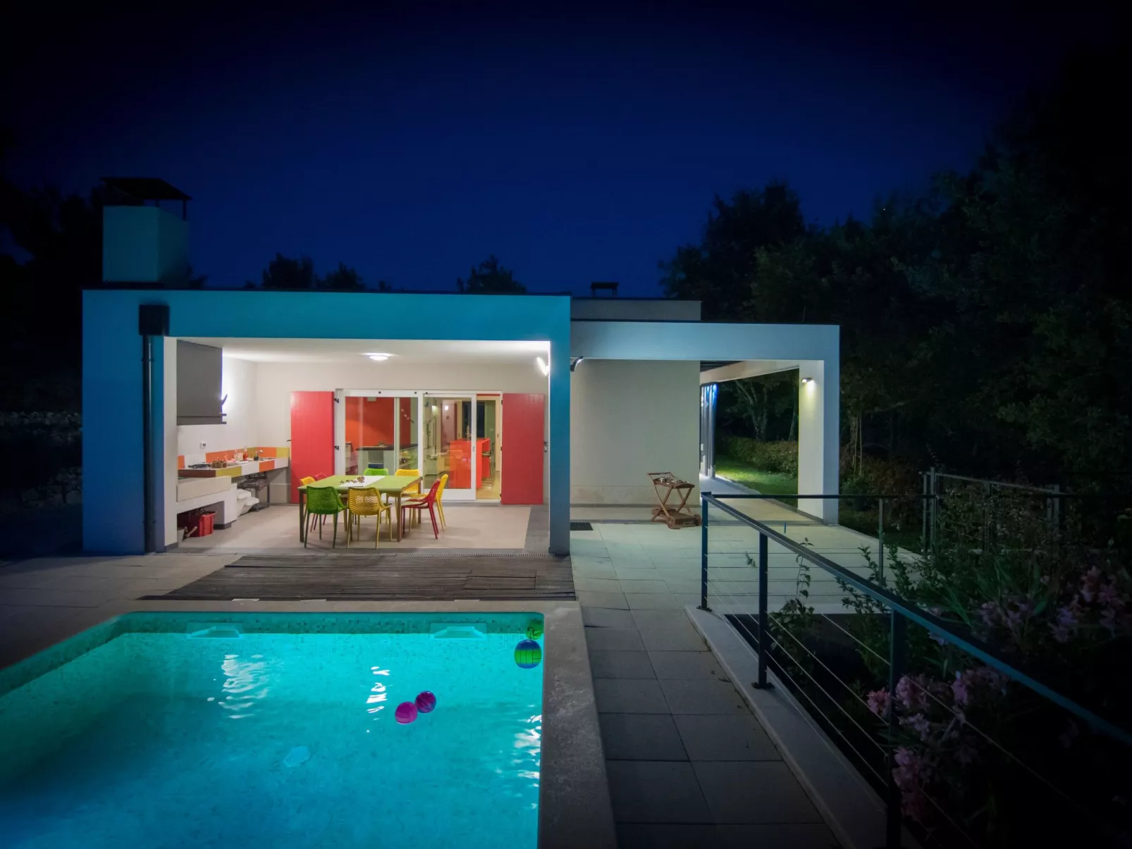 In Brkač mit Kleiner Terrasse-Outside