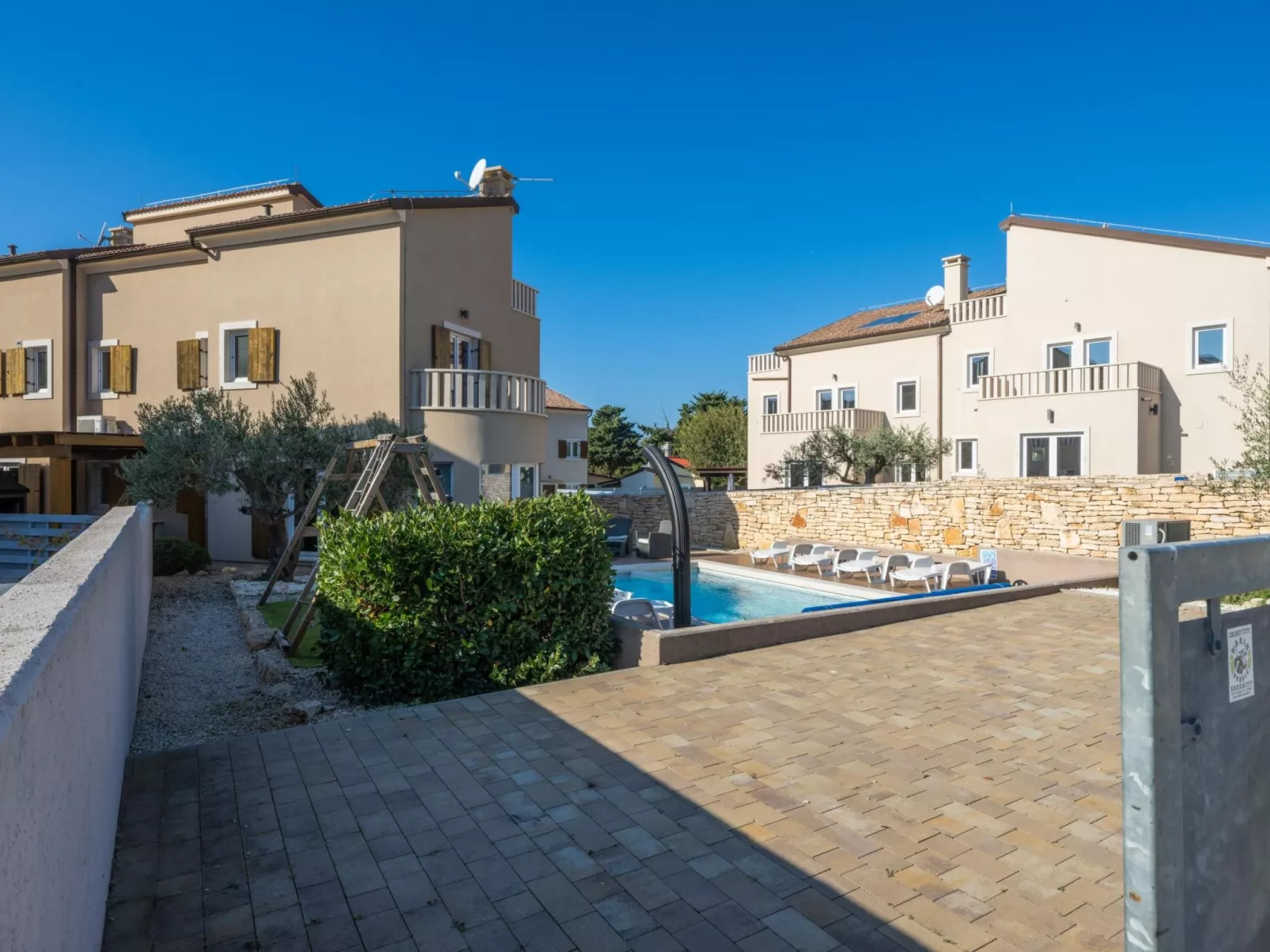 Villa Chiara mit 6 Schlafzimmern in Meeresnähe-Dehors