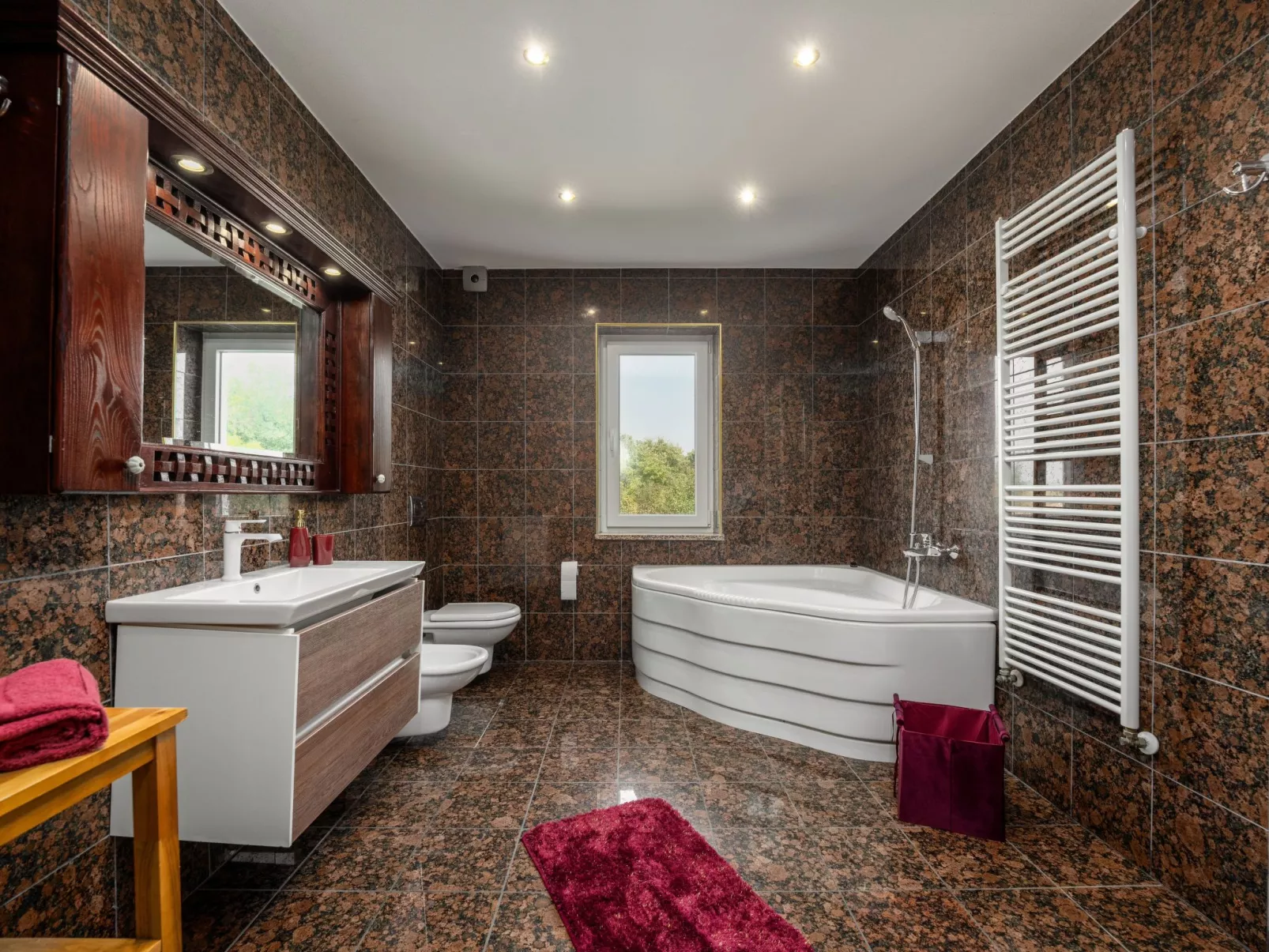 Villa Sunset Garden-Drinnen