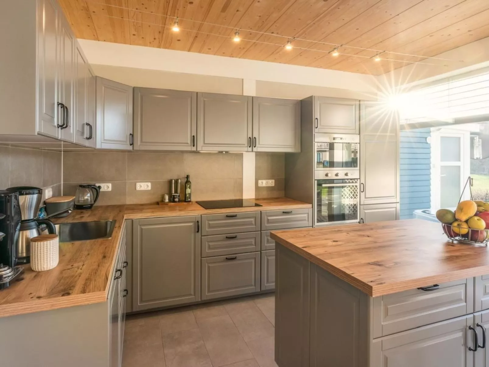 Haus „Am Yachthafen“-Drinnen