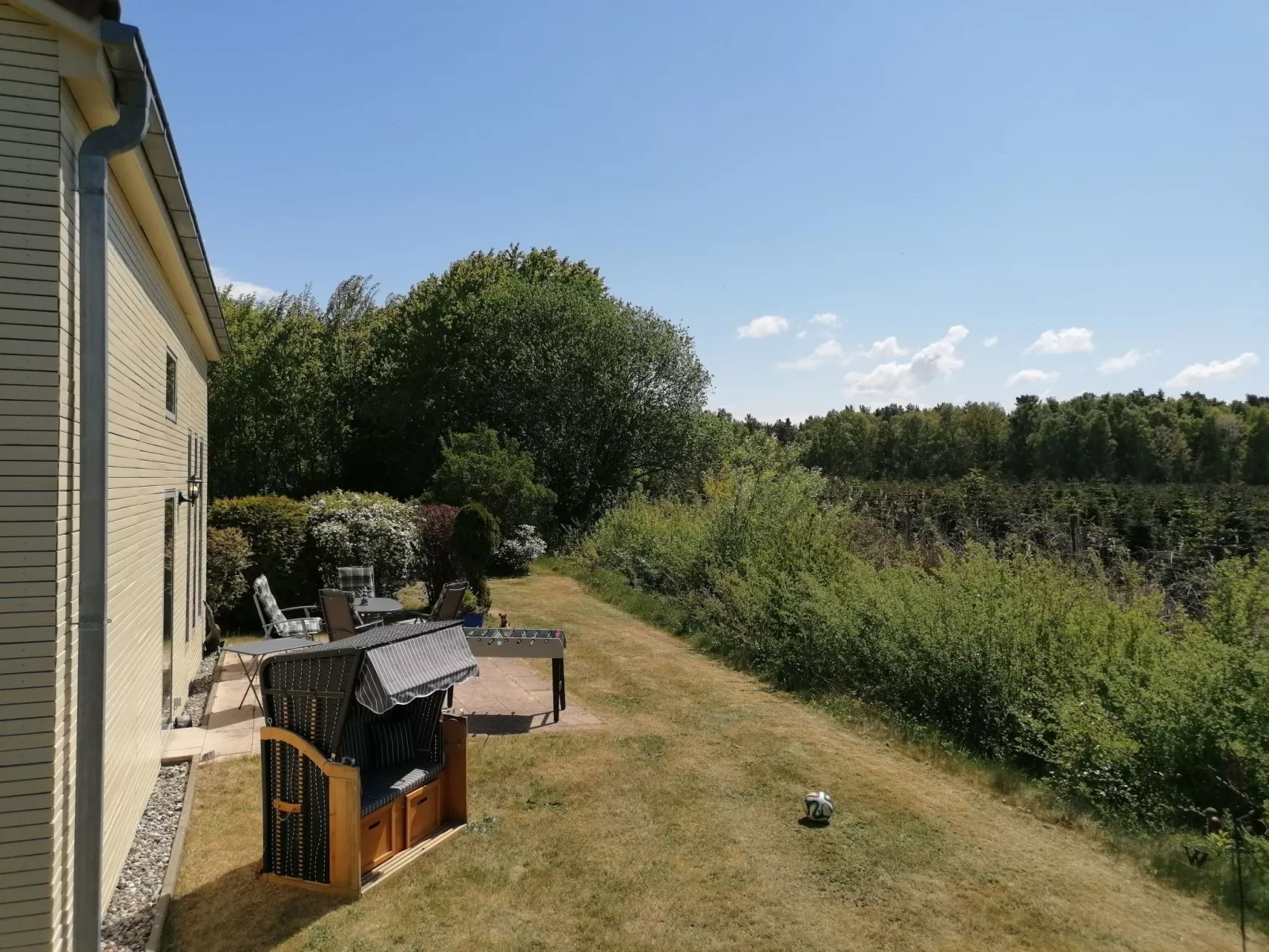 Kranichnest-Draußen