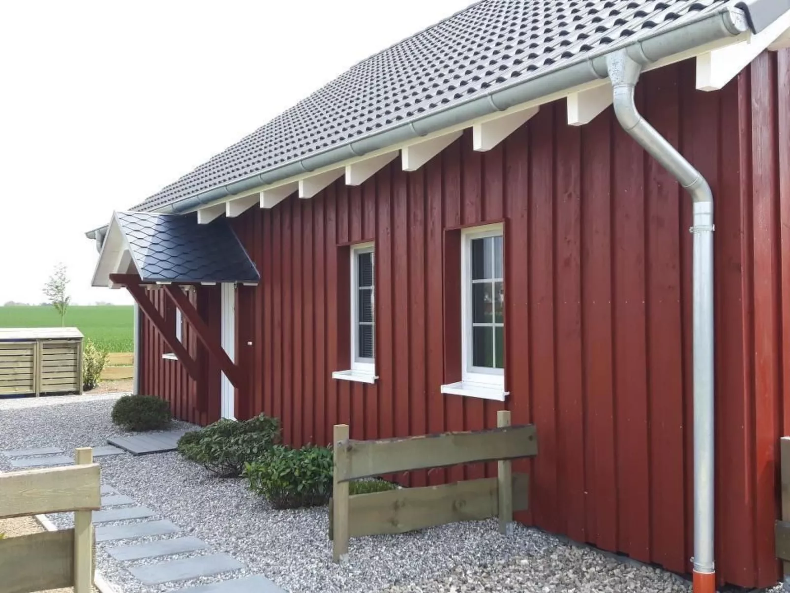 Schwedenhaus Zierow mit Terrasse und Grill-Dehors