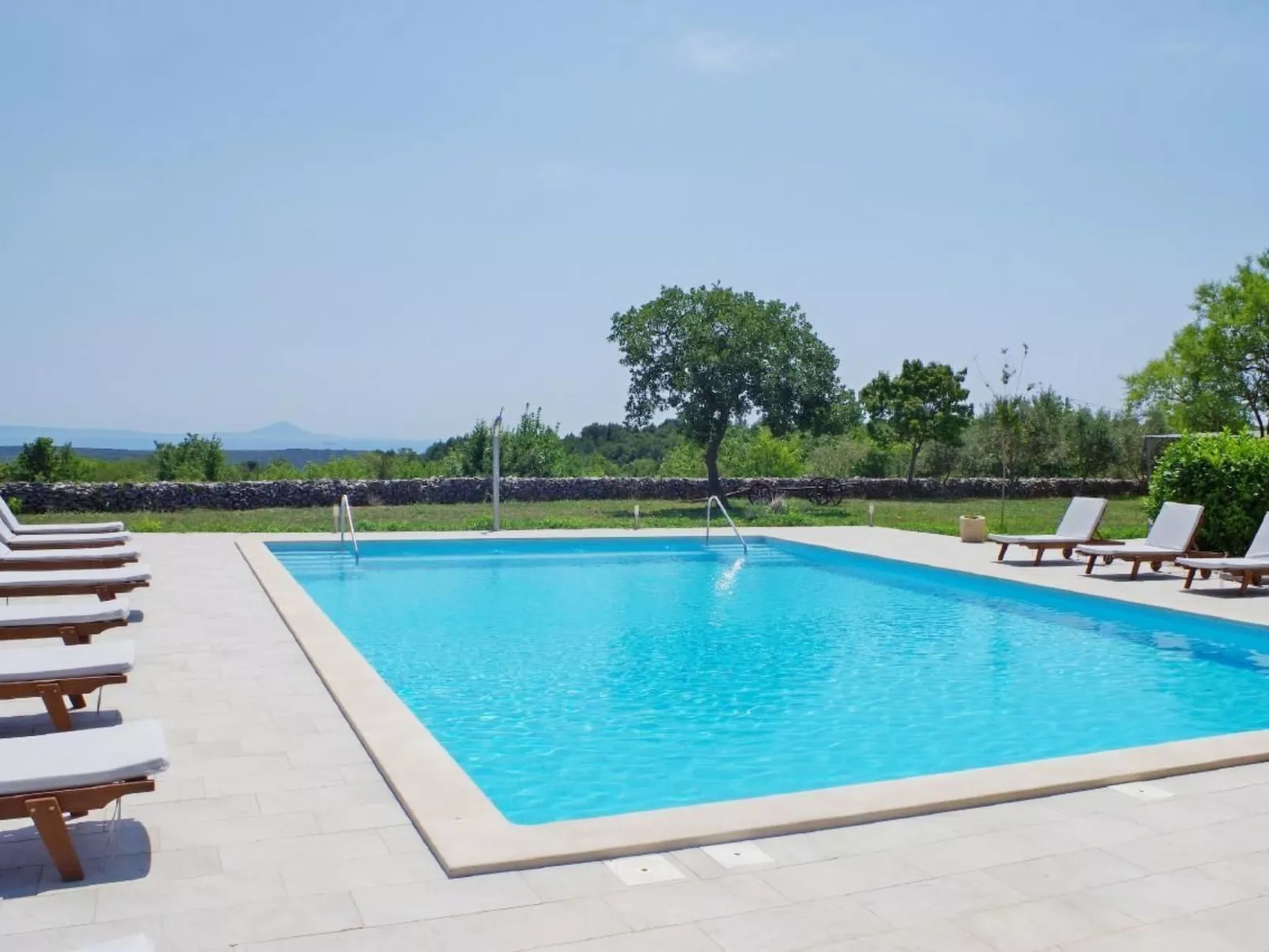 In Rakalj mit Grill, Garten und Terrasse-Dehors