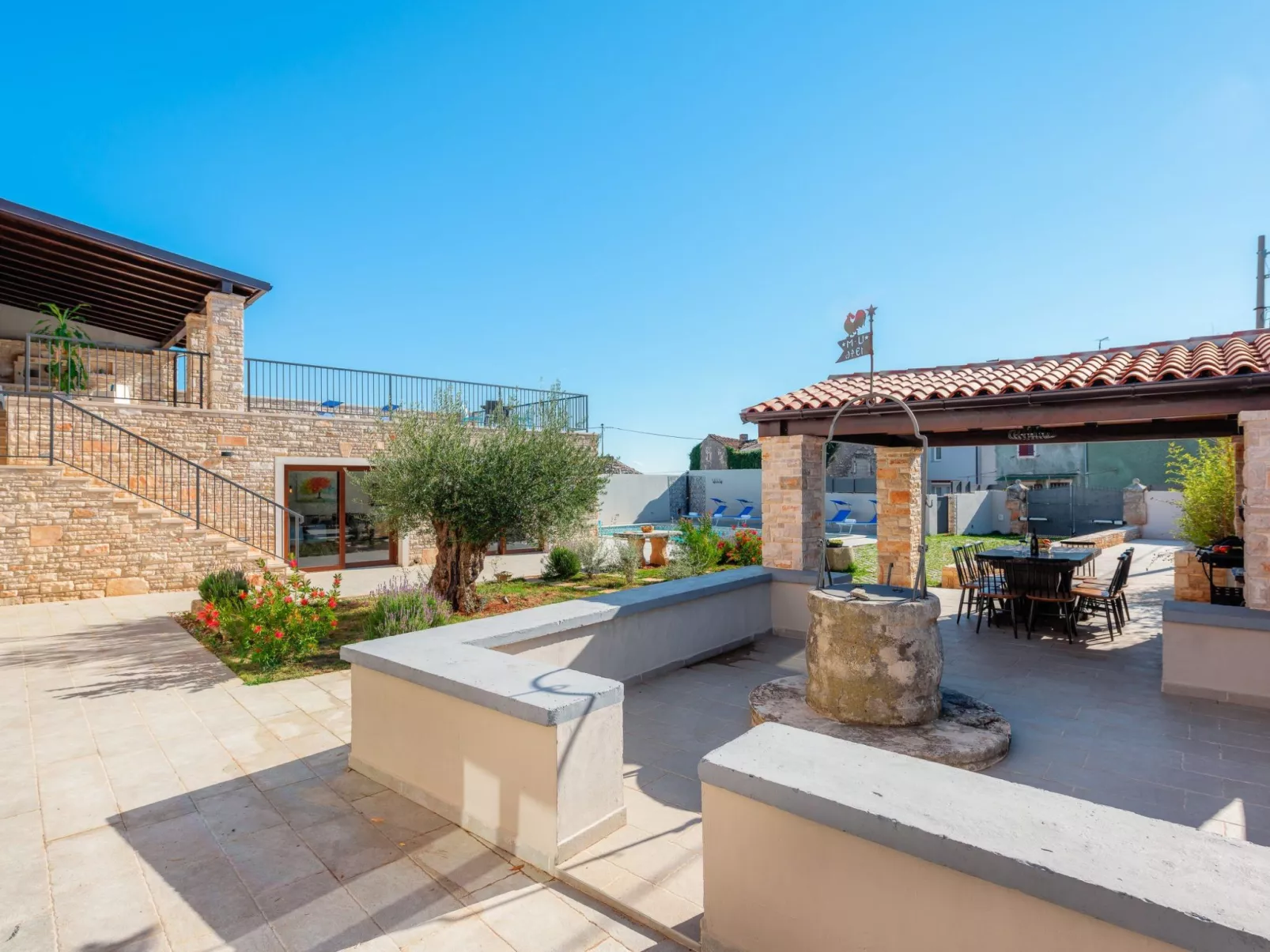 Villa Valtura-Draußen