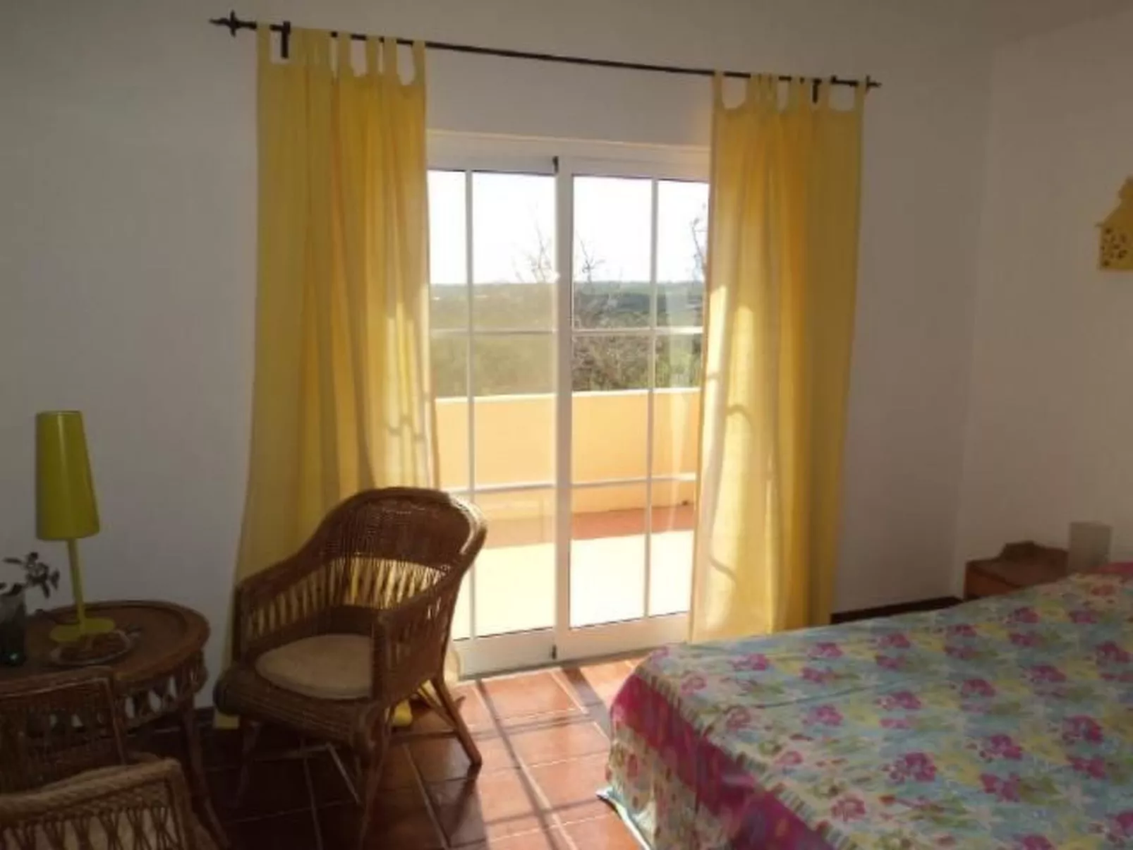 Mit Balkon, Terrasse und Außenpool-Image-tags.info