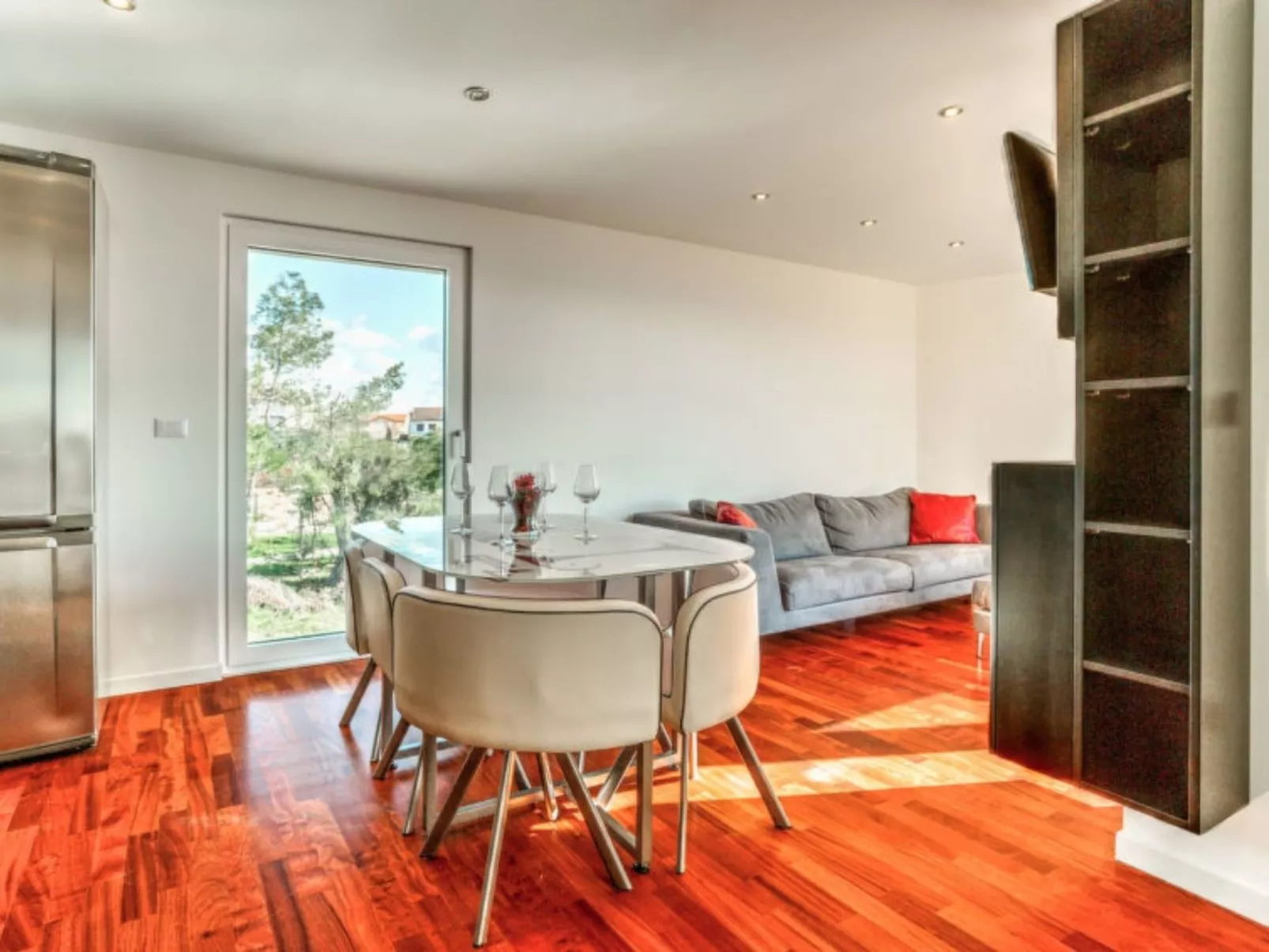 Wohnung "Lovrecica" mit Blick auf das Wasser-Image-tags.info