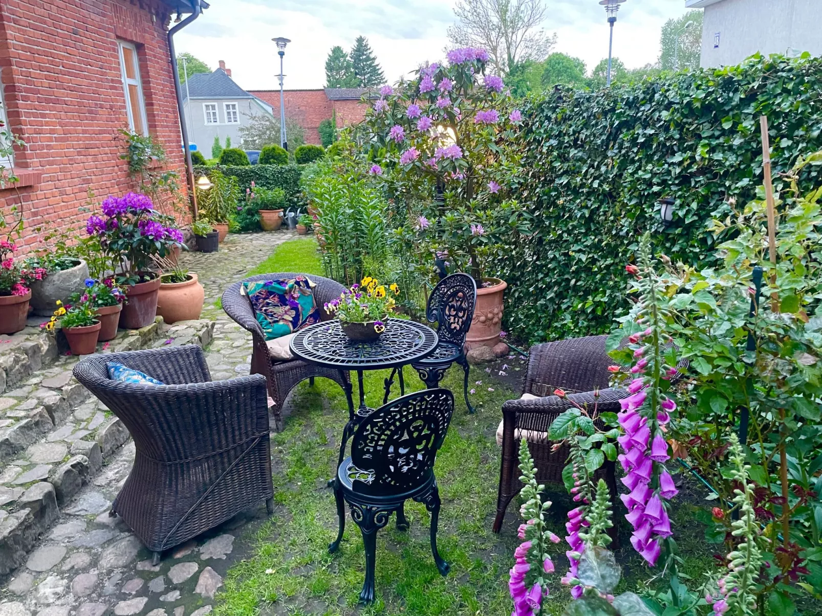 Anwesen mit Garten, Grill und Terrasse-Outside