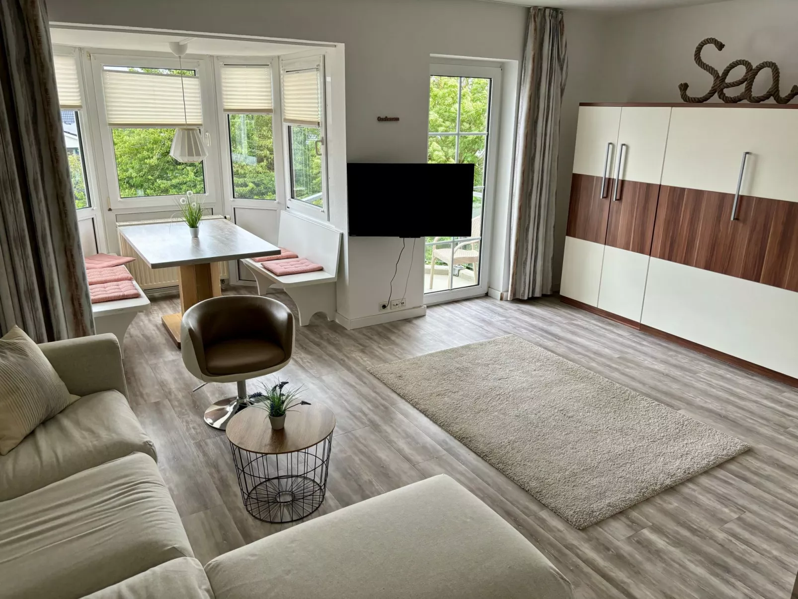 Nordseedüne II-Drinnen