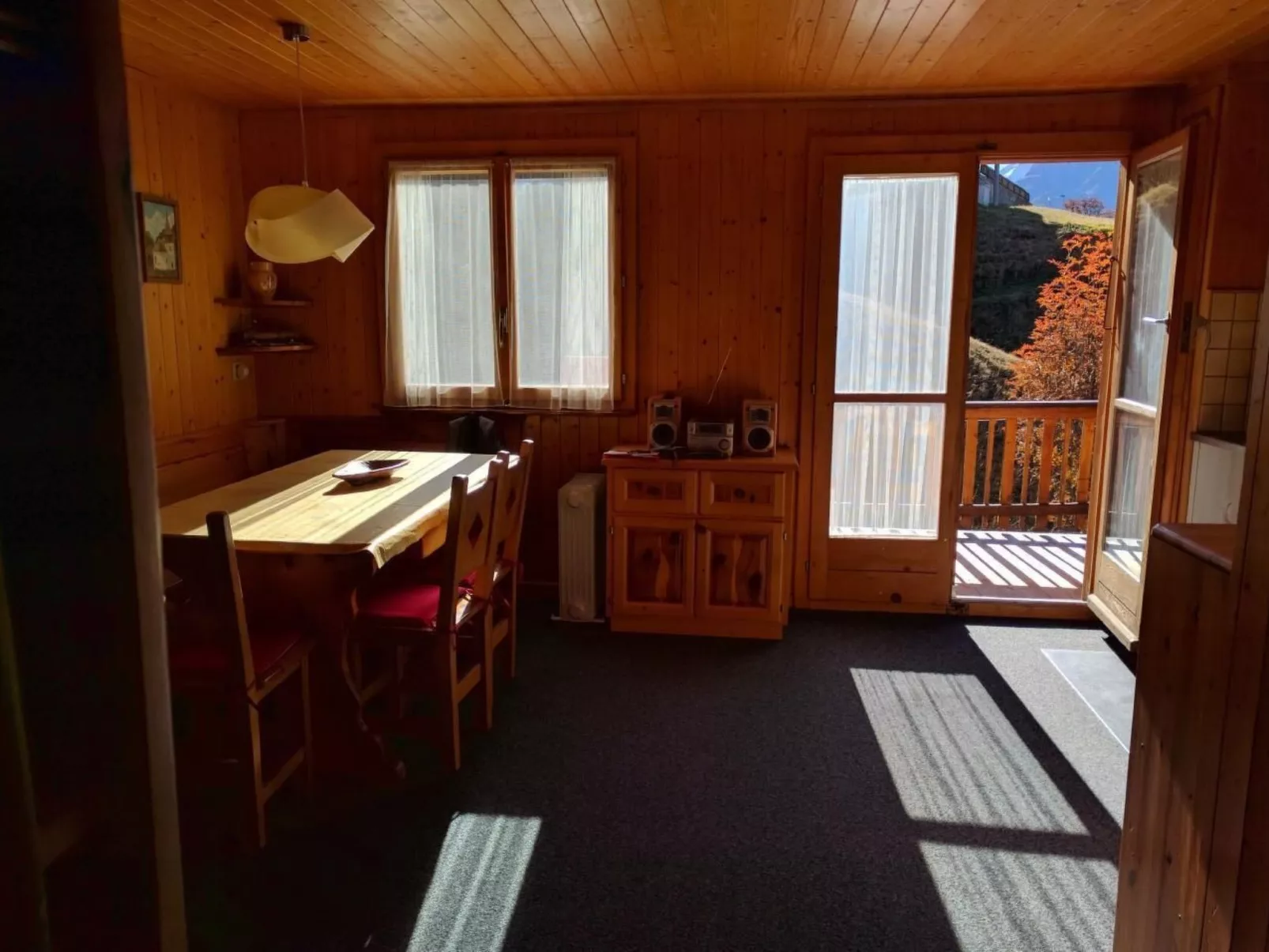 Chalet Marnelia-Drinnen