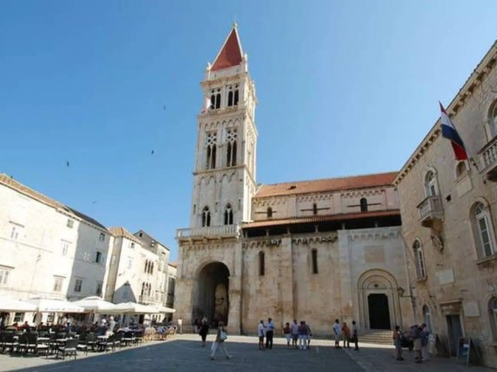 Wohnung mit Blick auf das Wasser-Outside