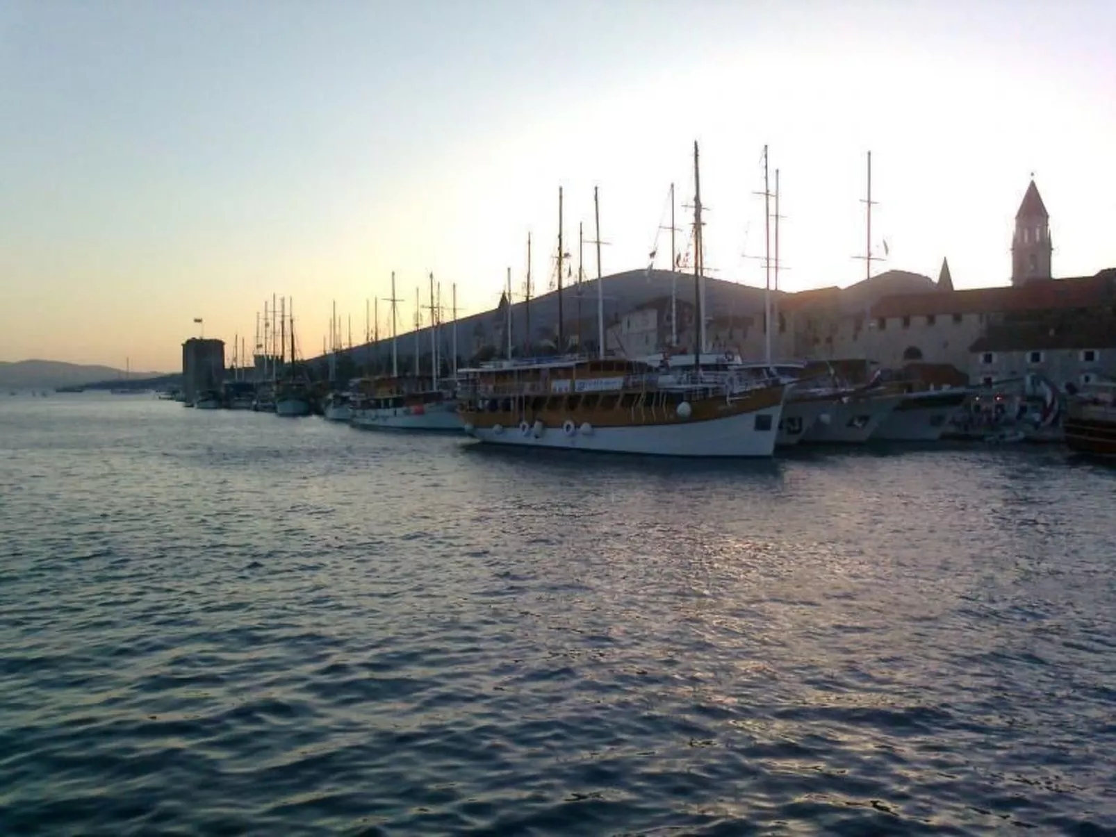Nahe der Altstadt mit Meerblick-Dehors