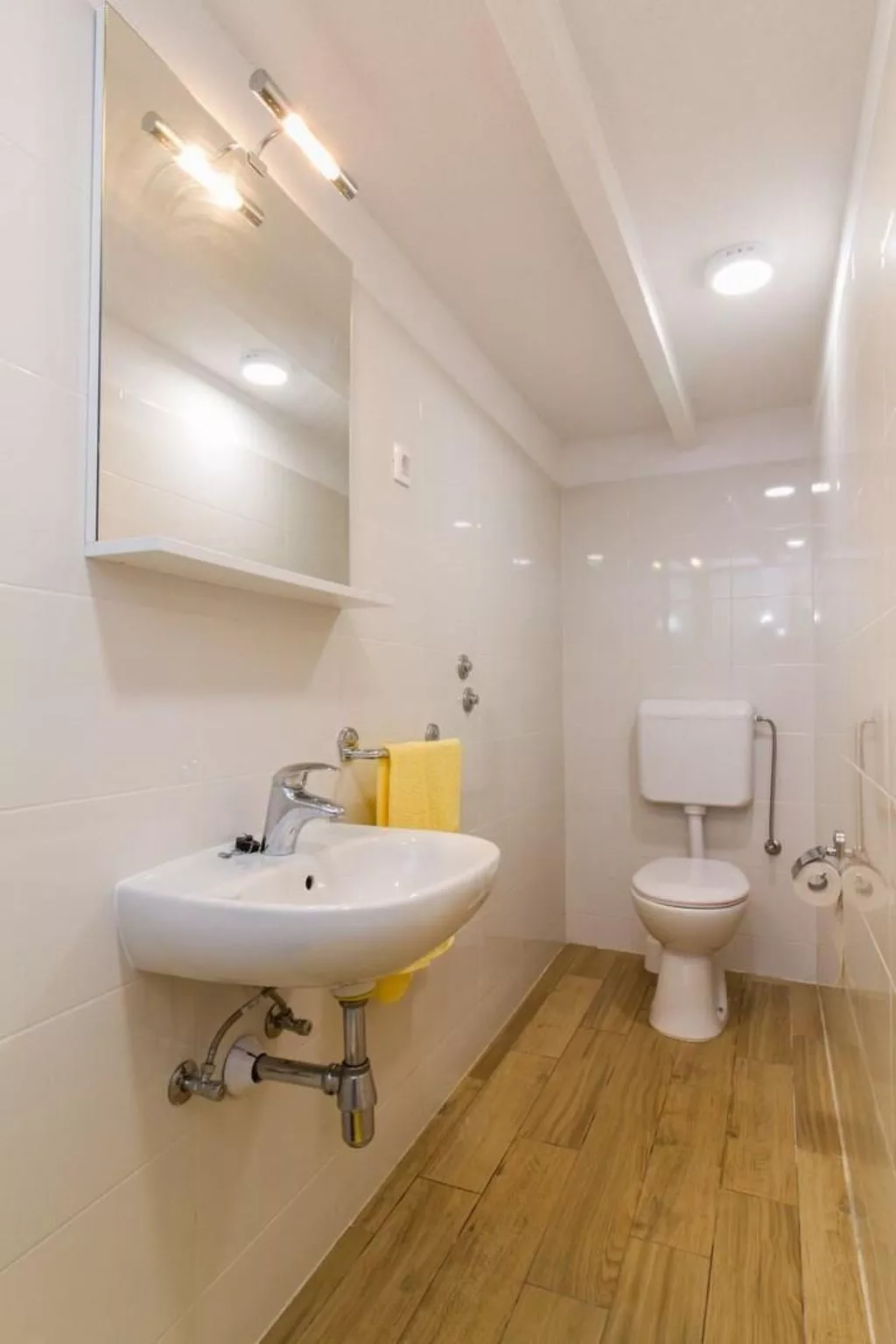 Wohnung in Stoja mit Grill-Drinnen