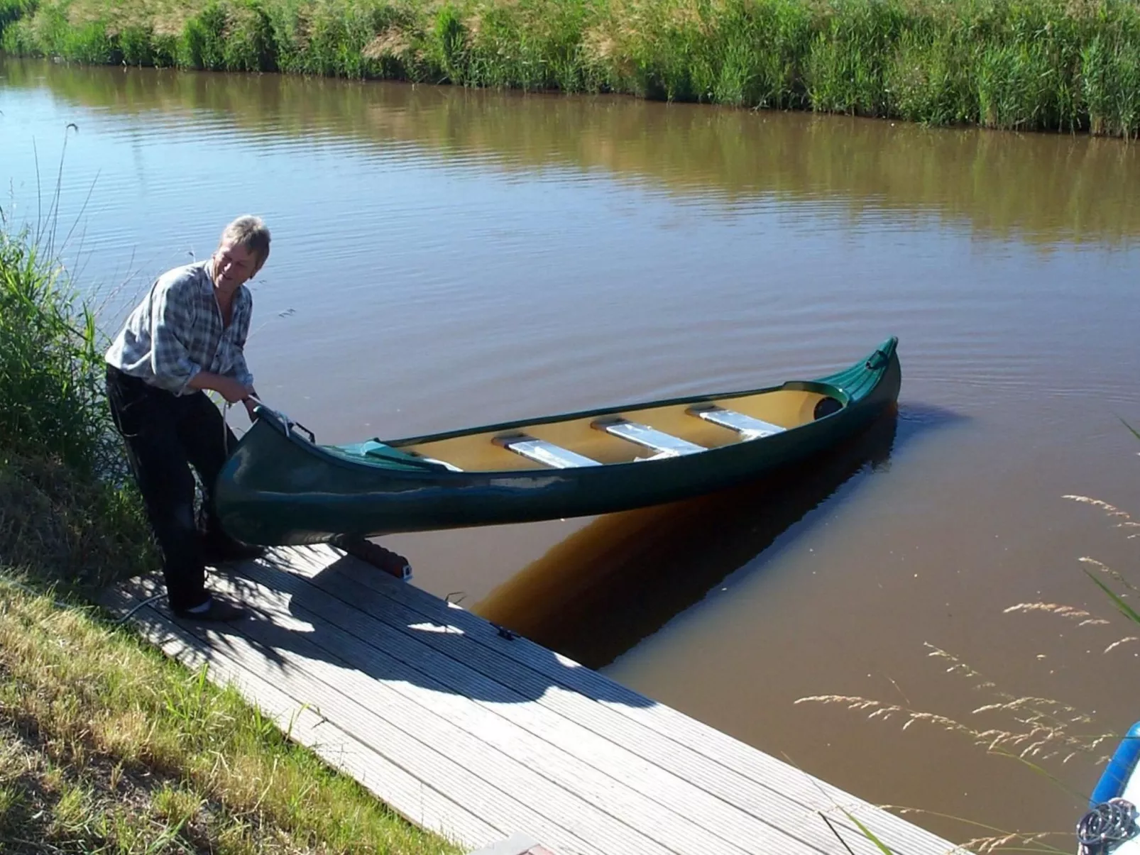 Lara's Olle Warft-Dehors