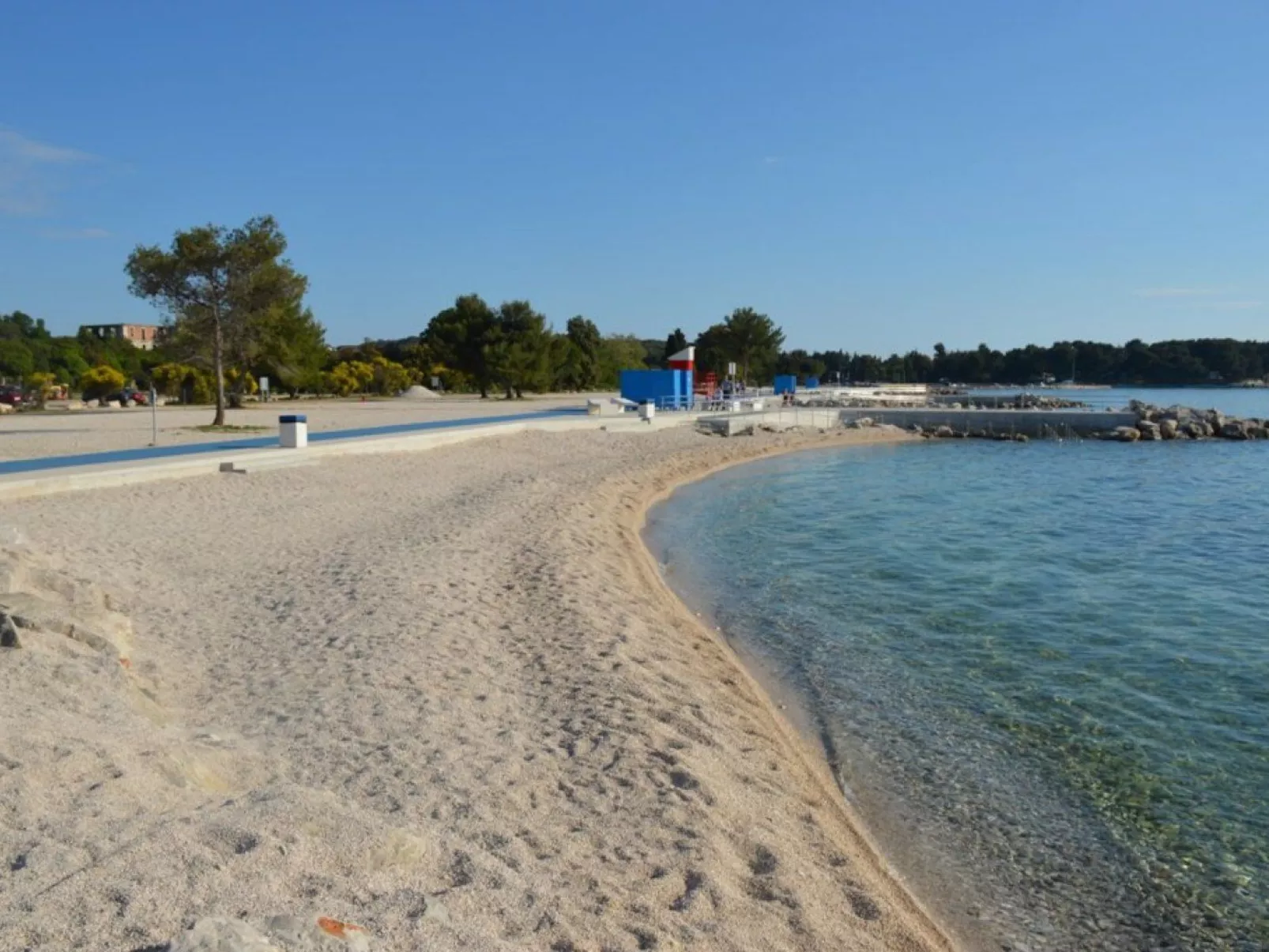 Schöne Ferienwohnung 6-Outside