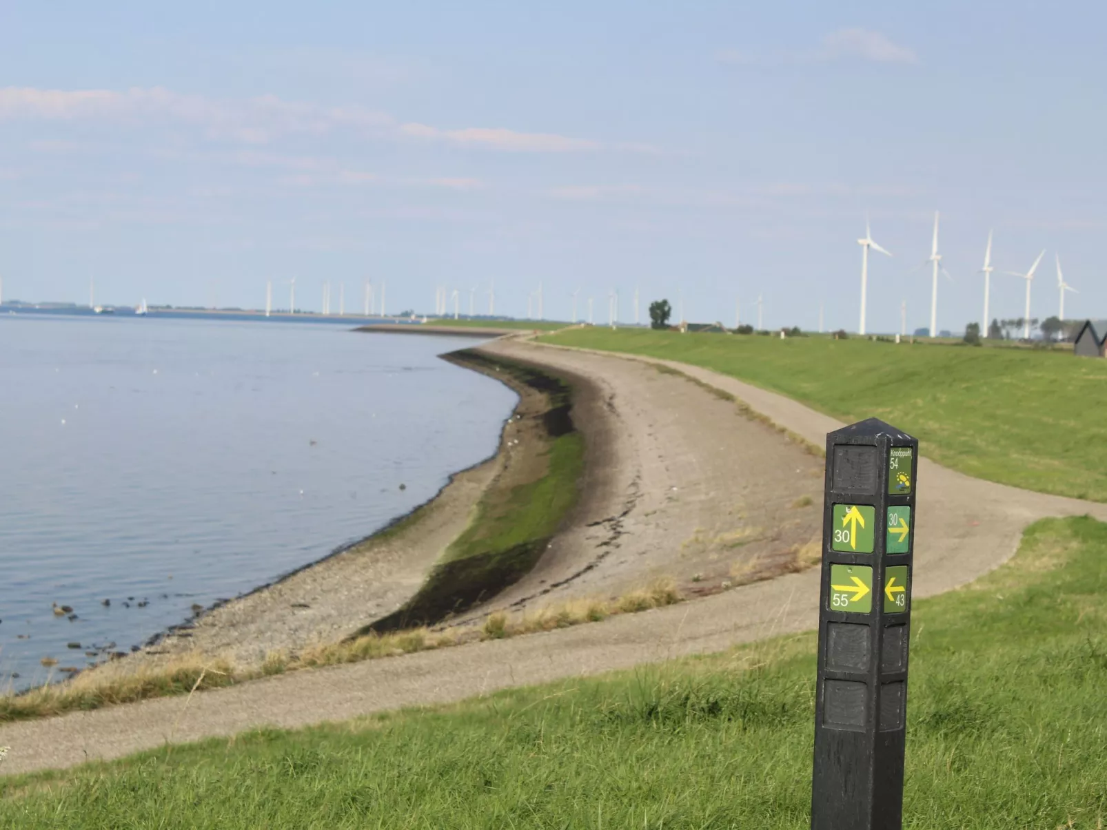 Luxus-Ferienhaus mit Sauna und Kamin-Draußen