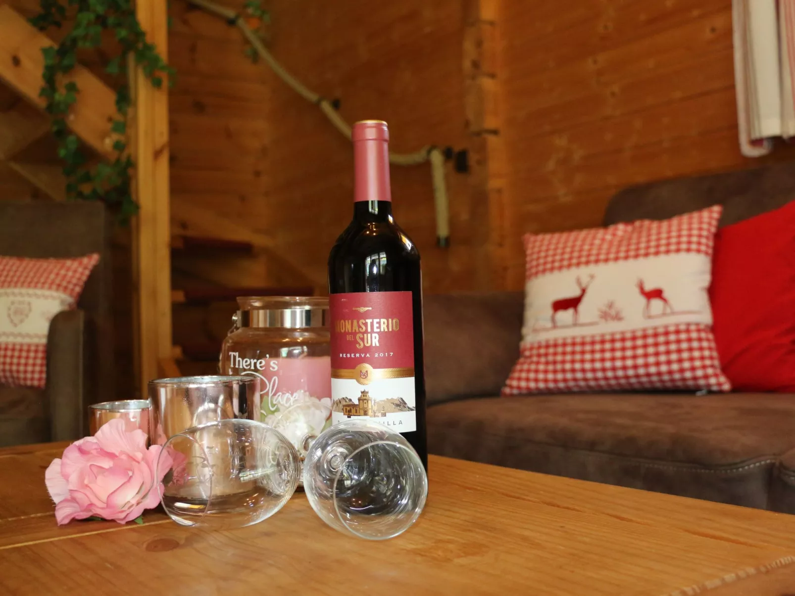 Wunderschönes Blockhaus mit Terrasse - Inside