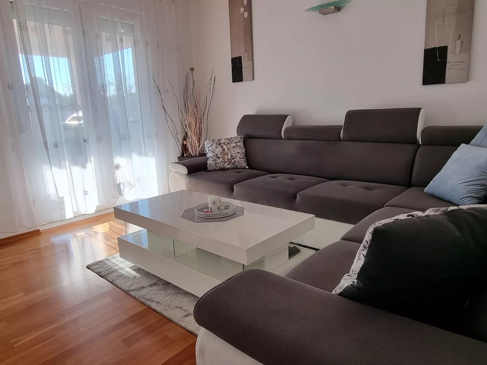 Apartment Denis-Drinnen