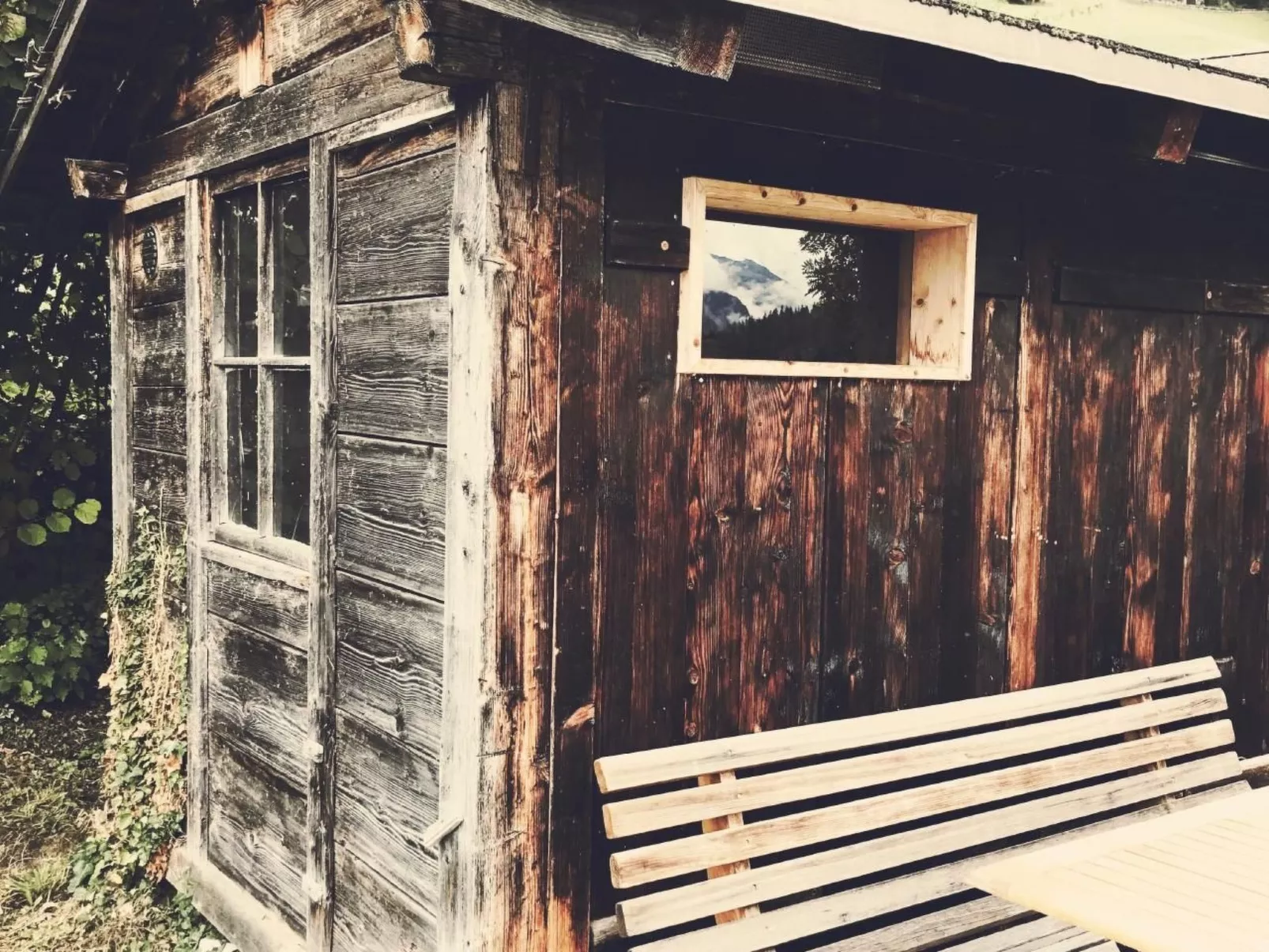 Haus "Nyfeler" Obergeschoss 4-Bettwohnung-Outside