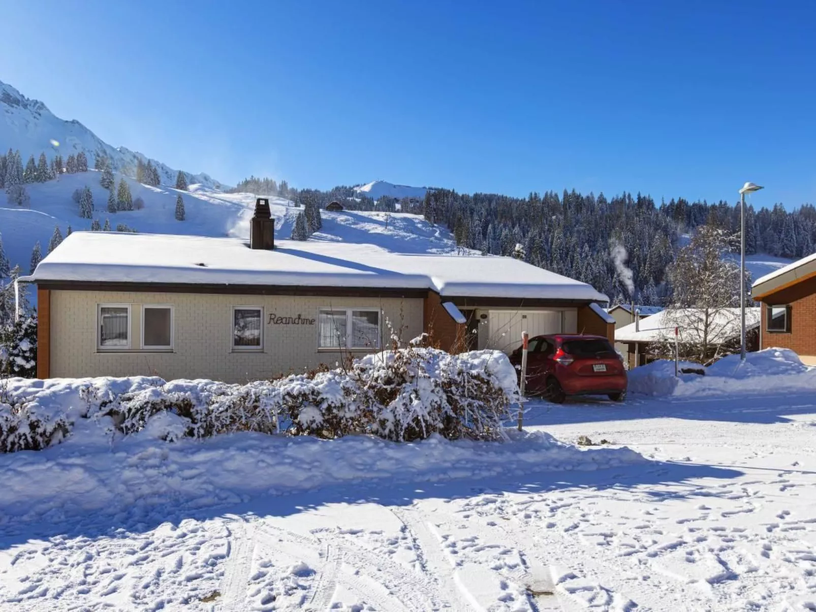Haus Reanchme-Draußen