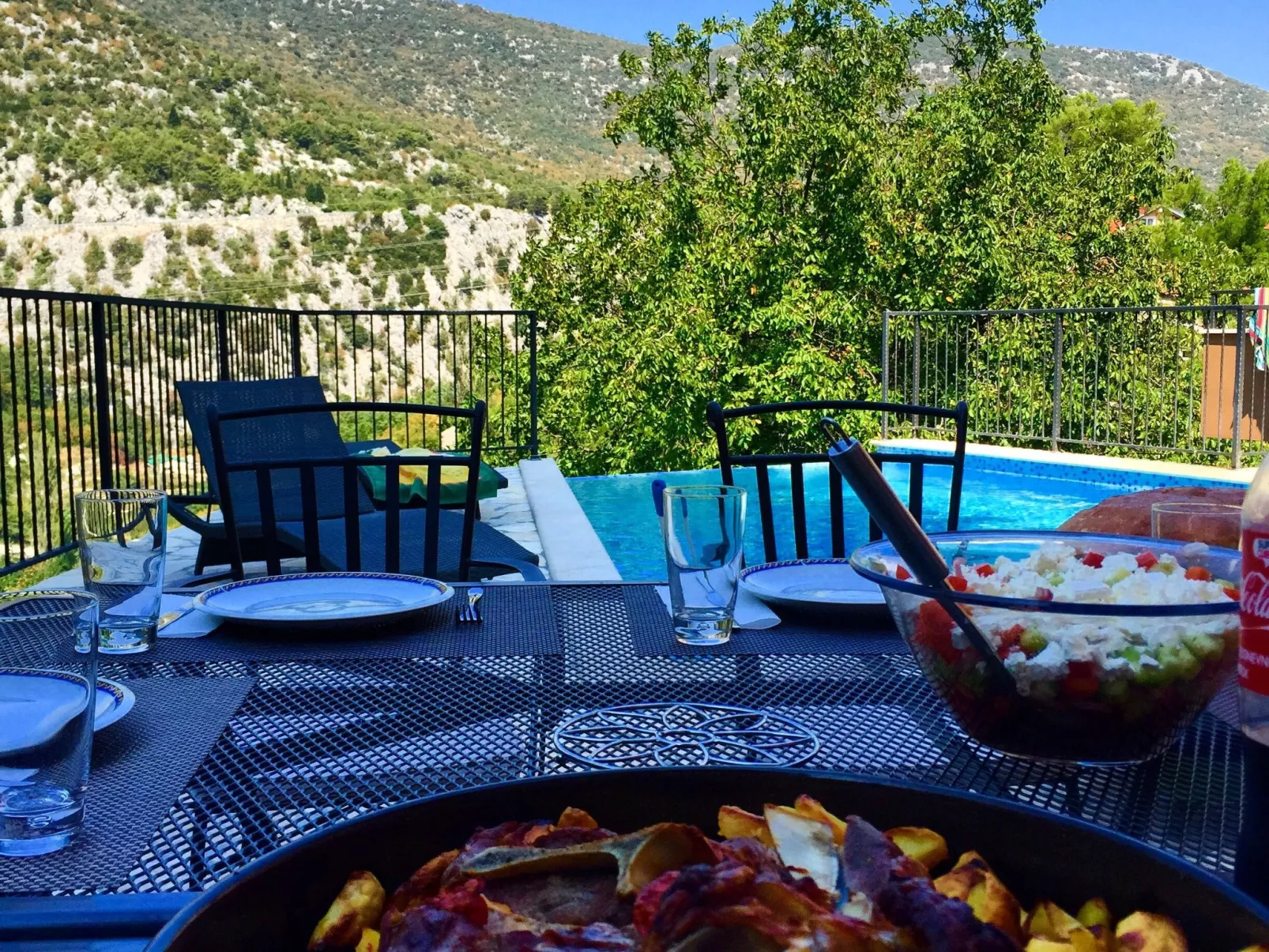 Villa Mosor mit beheiztem Salzwasserpool und Sauna-Draußen