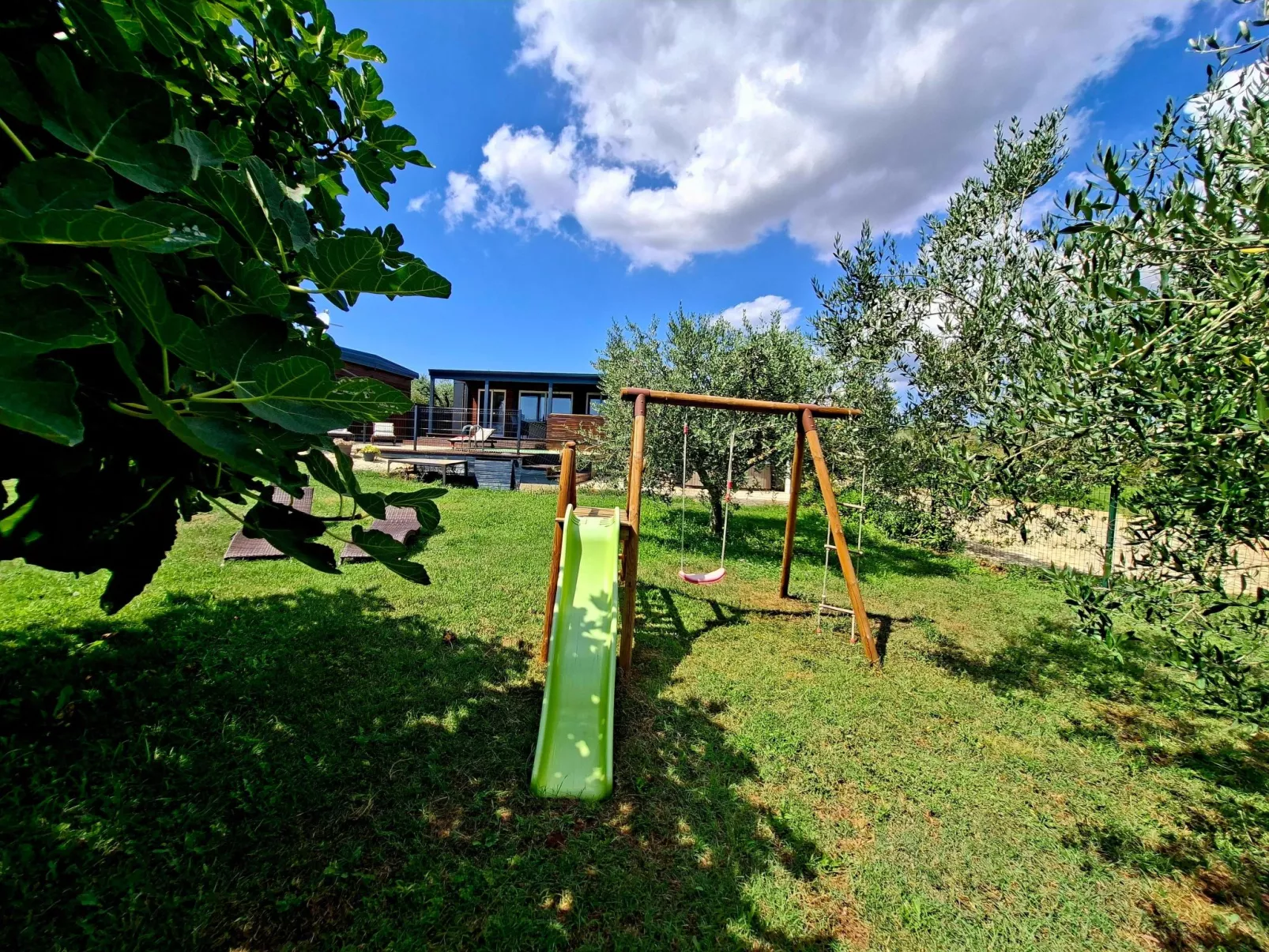 Beach House BET, romantisches Refugium im Olivenhain-Draußen