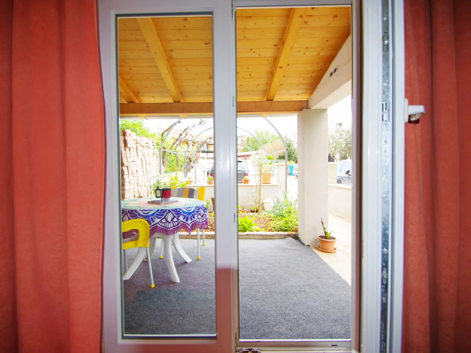 Studio "Goga" mit Terrasse, 800 m vom Strand entfernt-Drinnen