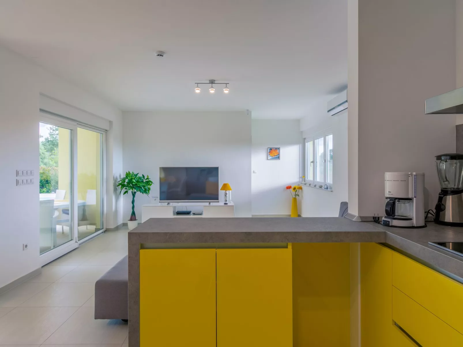 Mit Privatpool für 6 Personen-Inside