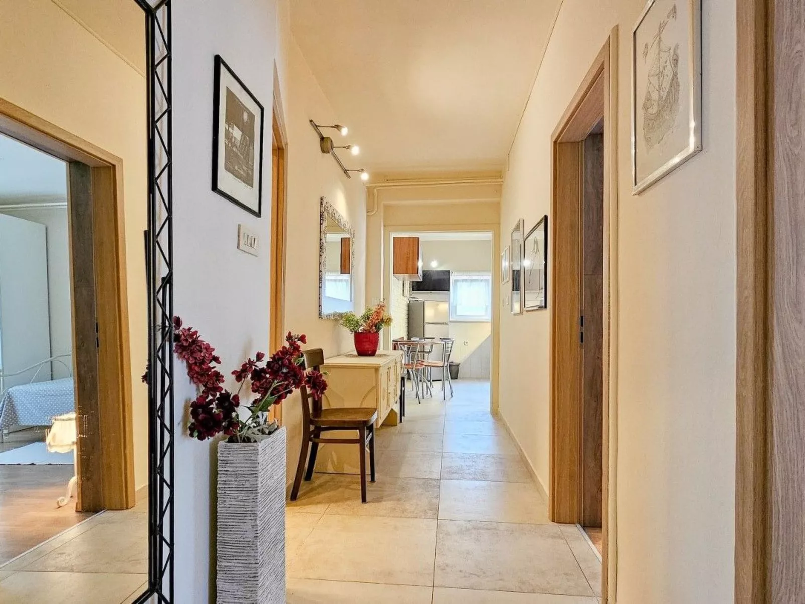 Gemütliche Ferienwohnung Romana 2-Drinnen