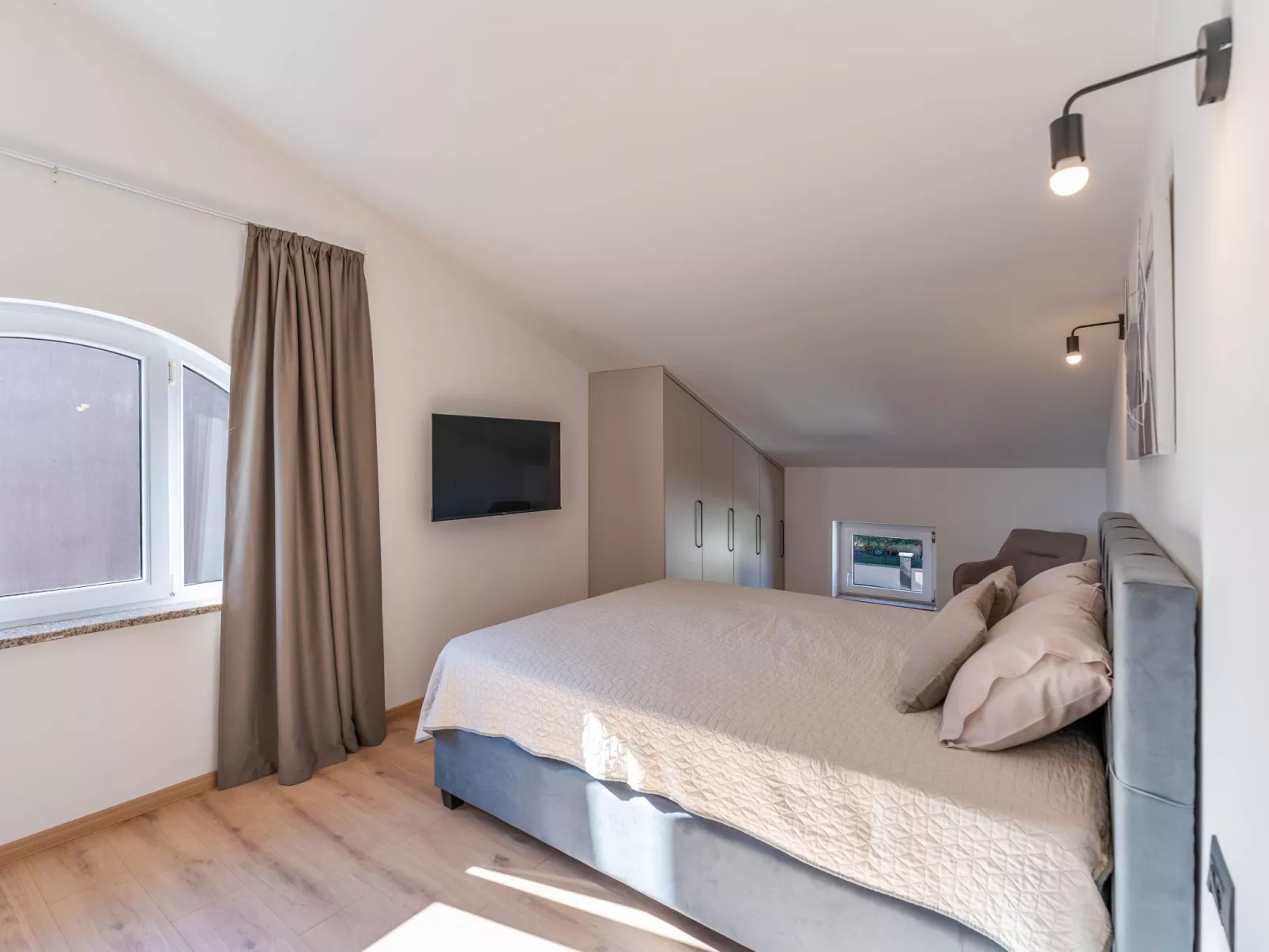 In Pula mit privatem Pool-Inside