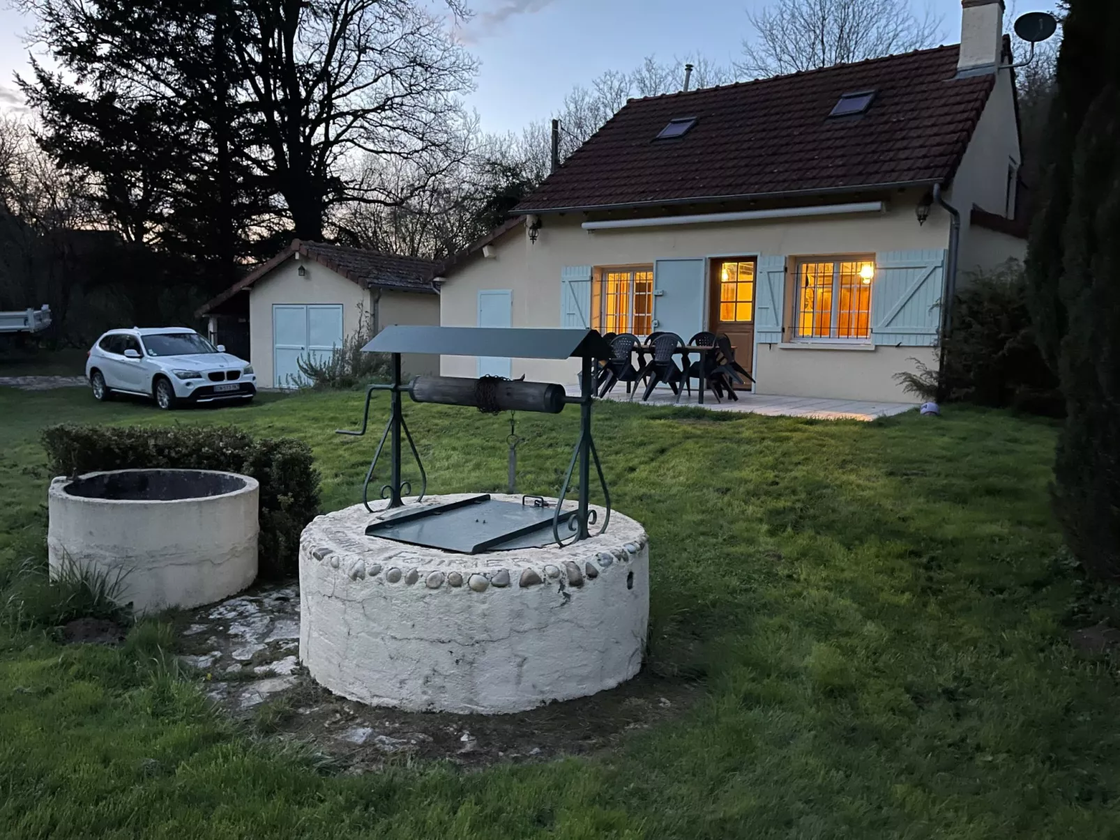 Für 6 Pers. mit eigenem Teich-Dehors