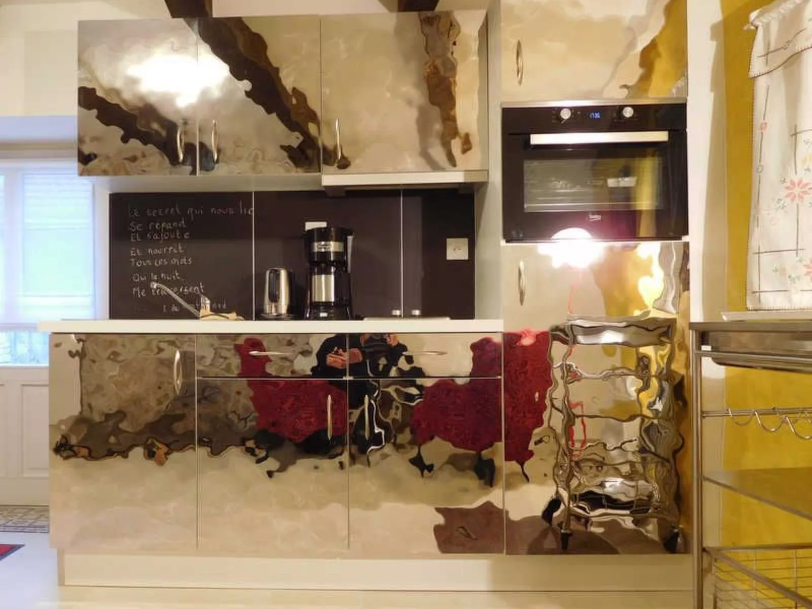 Bévau: Frankreich erleben mit Bio-Frühstück und täglichem Putz-Service-Dedans