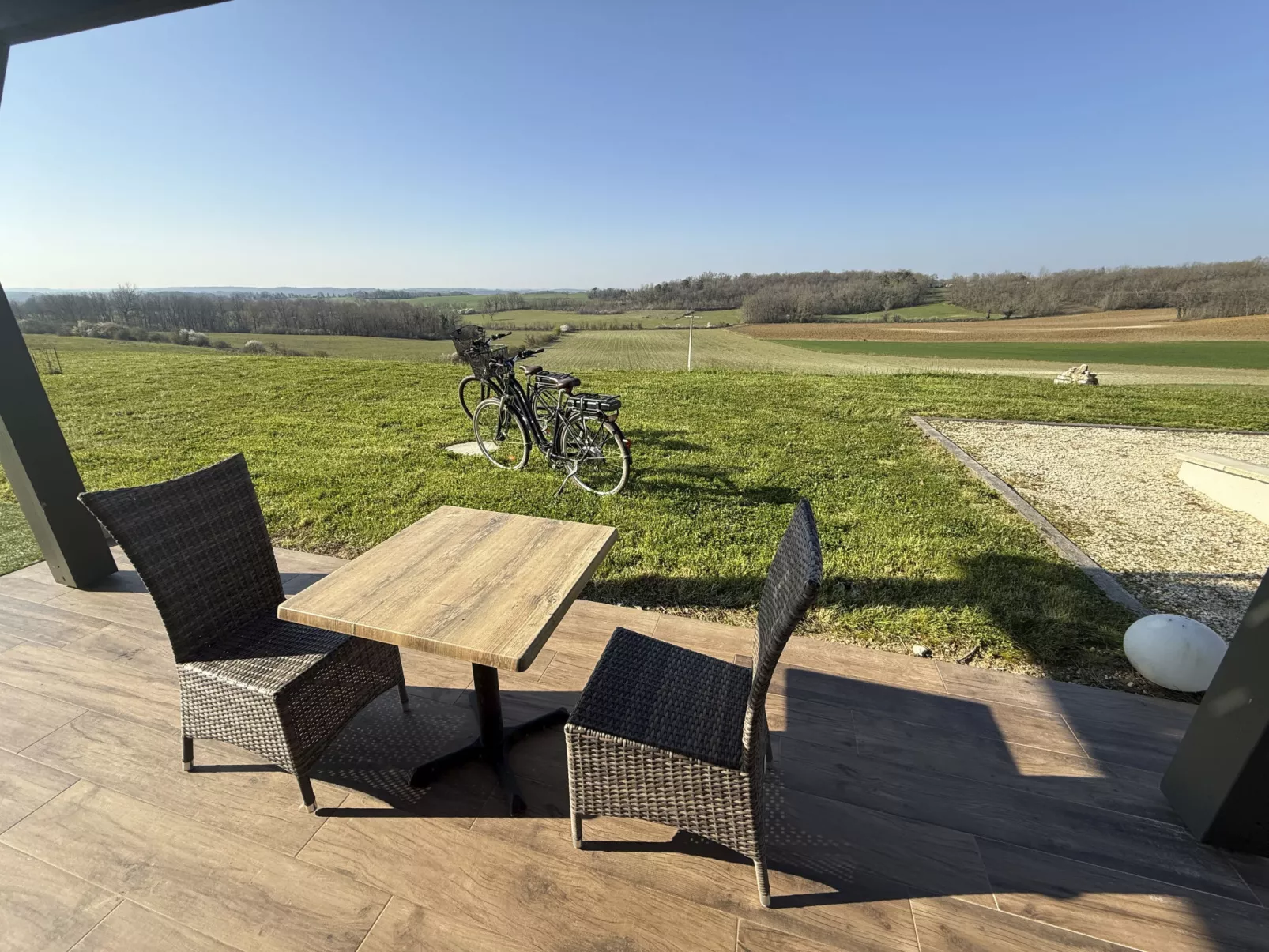 Der Anhang Coté cASTAGNE-Dehors