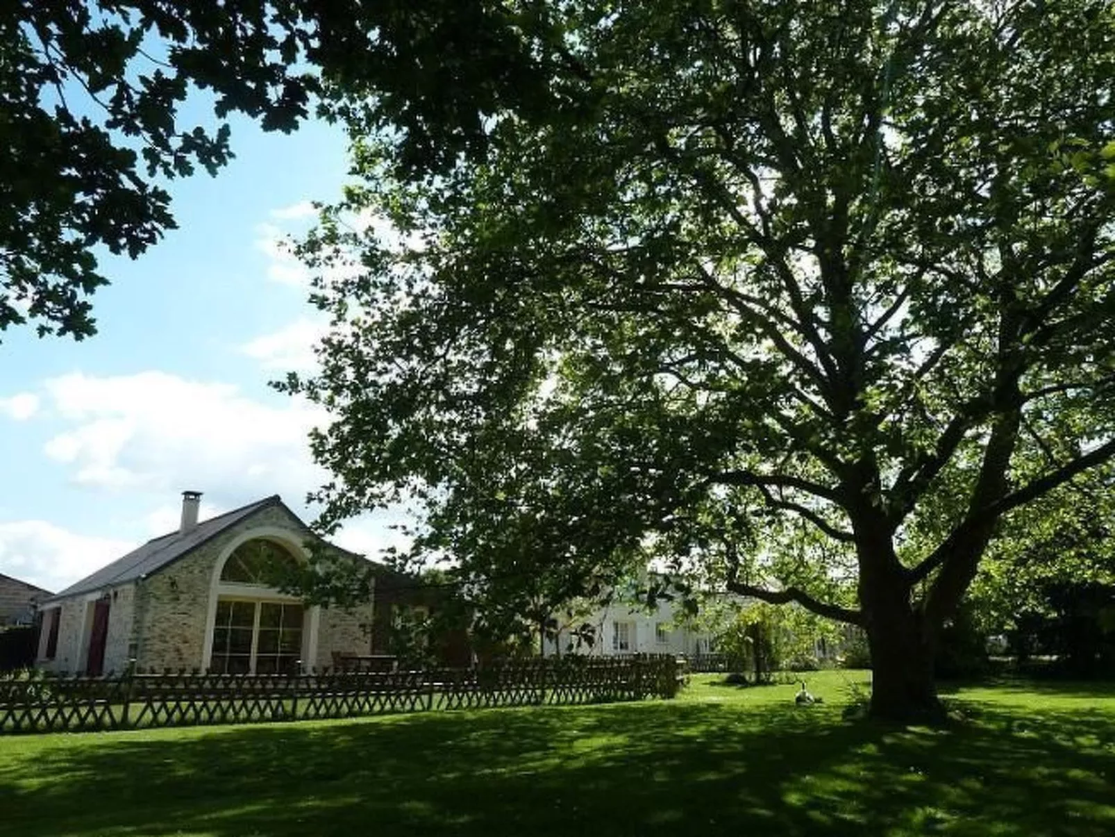 "Au Bas Chalonge Gîte"-Dehors