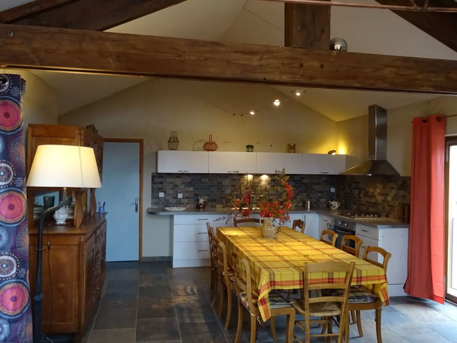 "Les Glycines"-Dedans