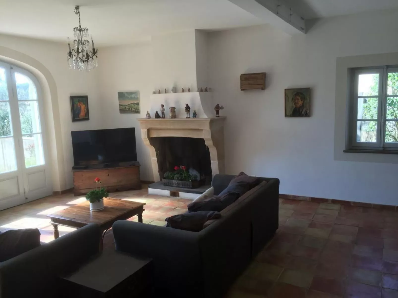 Mas de la damisello-Image-tags.info