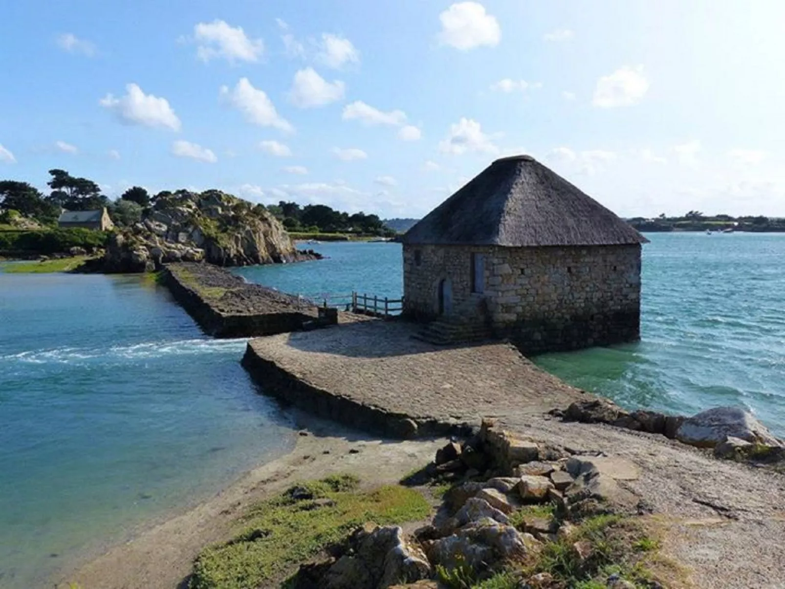 Gîte de Kerberso in Pléhédel-Draußen