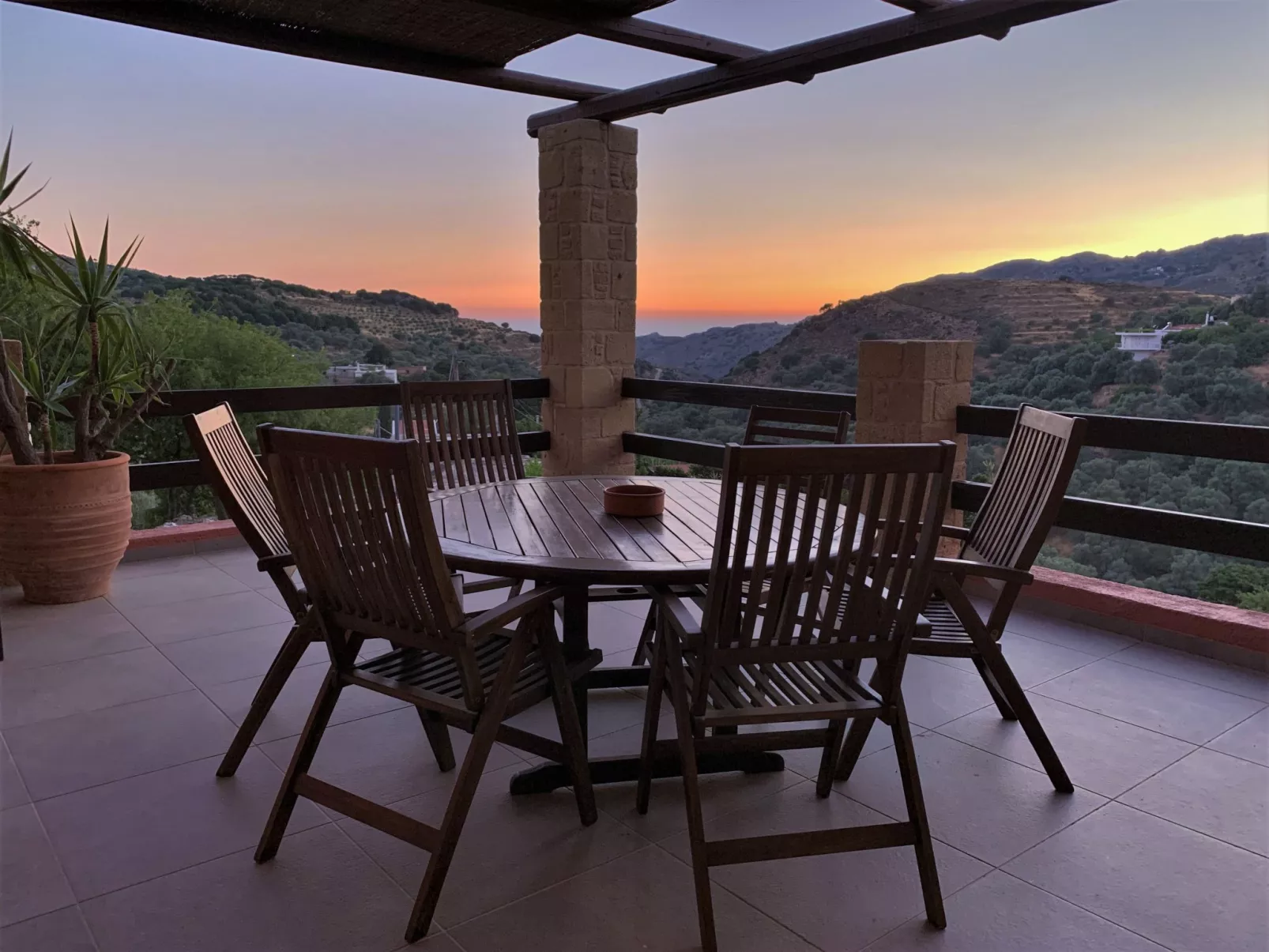 Geräumige Villa mit Pool nur 12km vom Strand entfernt-Dehors