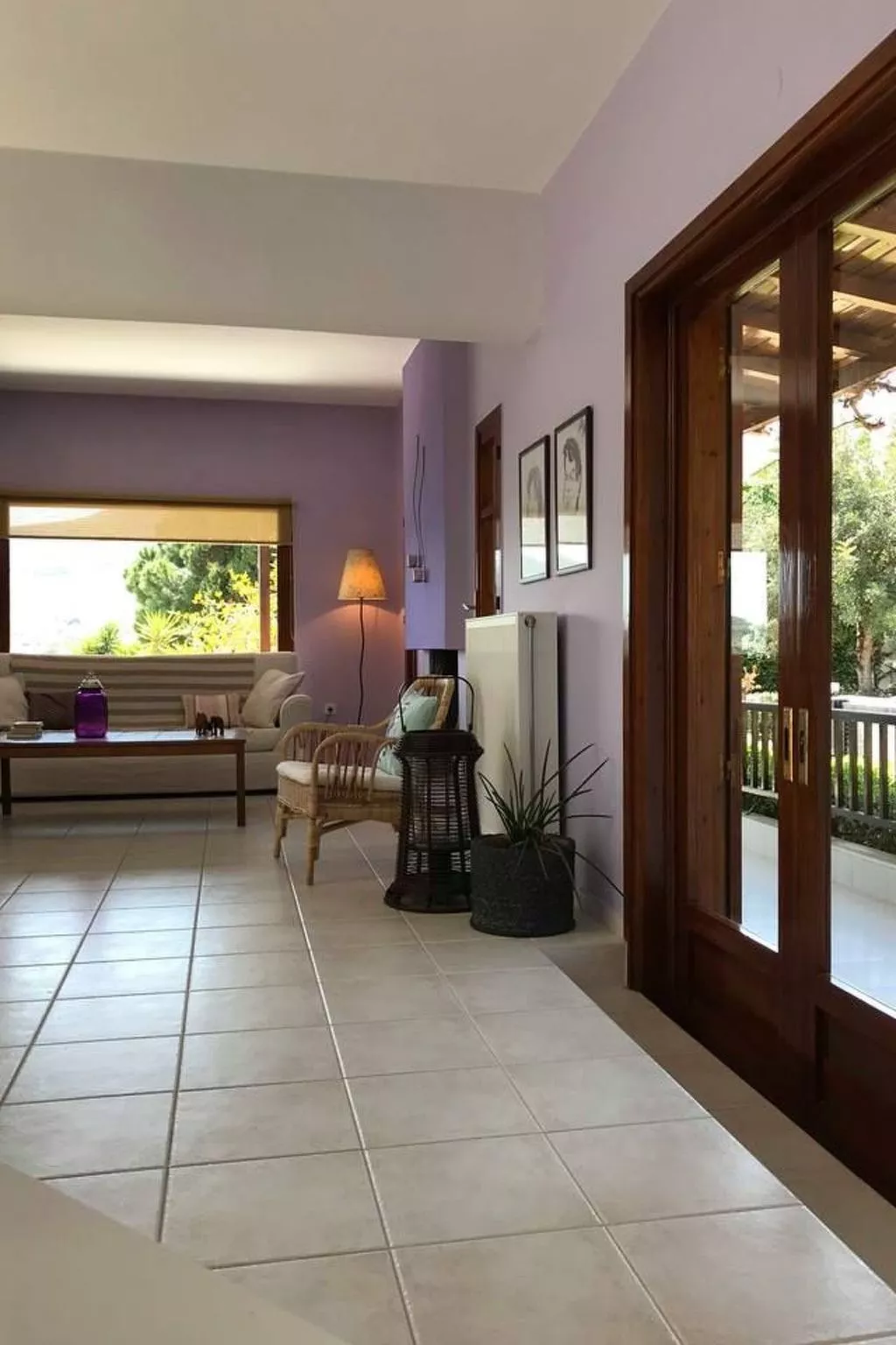 Geräumiges Ferienhaus in Chania mit Meerblick-Dedans