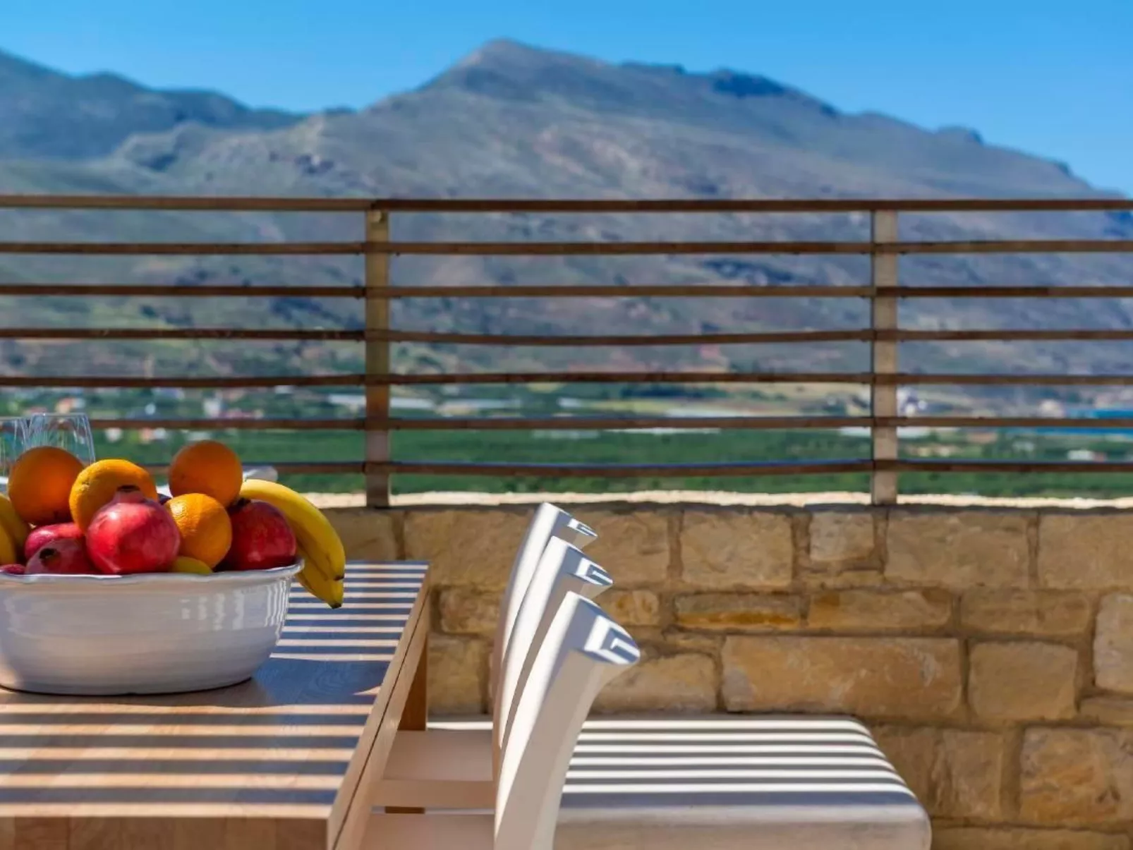 "Villa Charisma" mit eigenem Pool-Outside